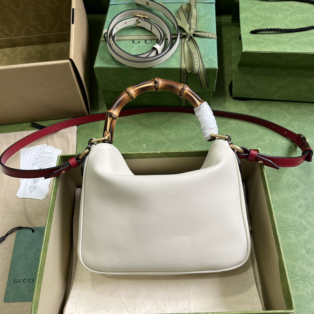 GUCCI Diana handbag746251,Top quality