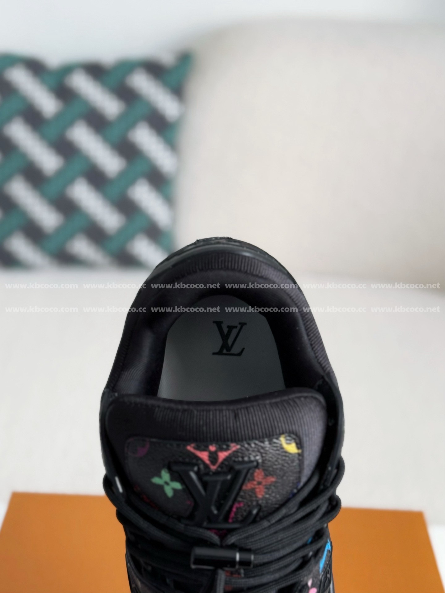 【#5215】 LOUIS VUITTON TRAINER Maxi SNEAKERS