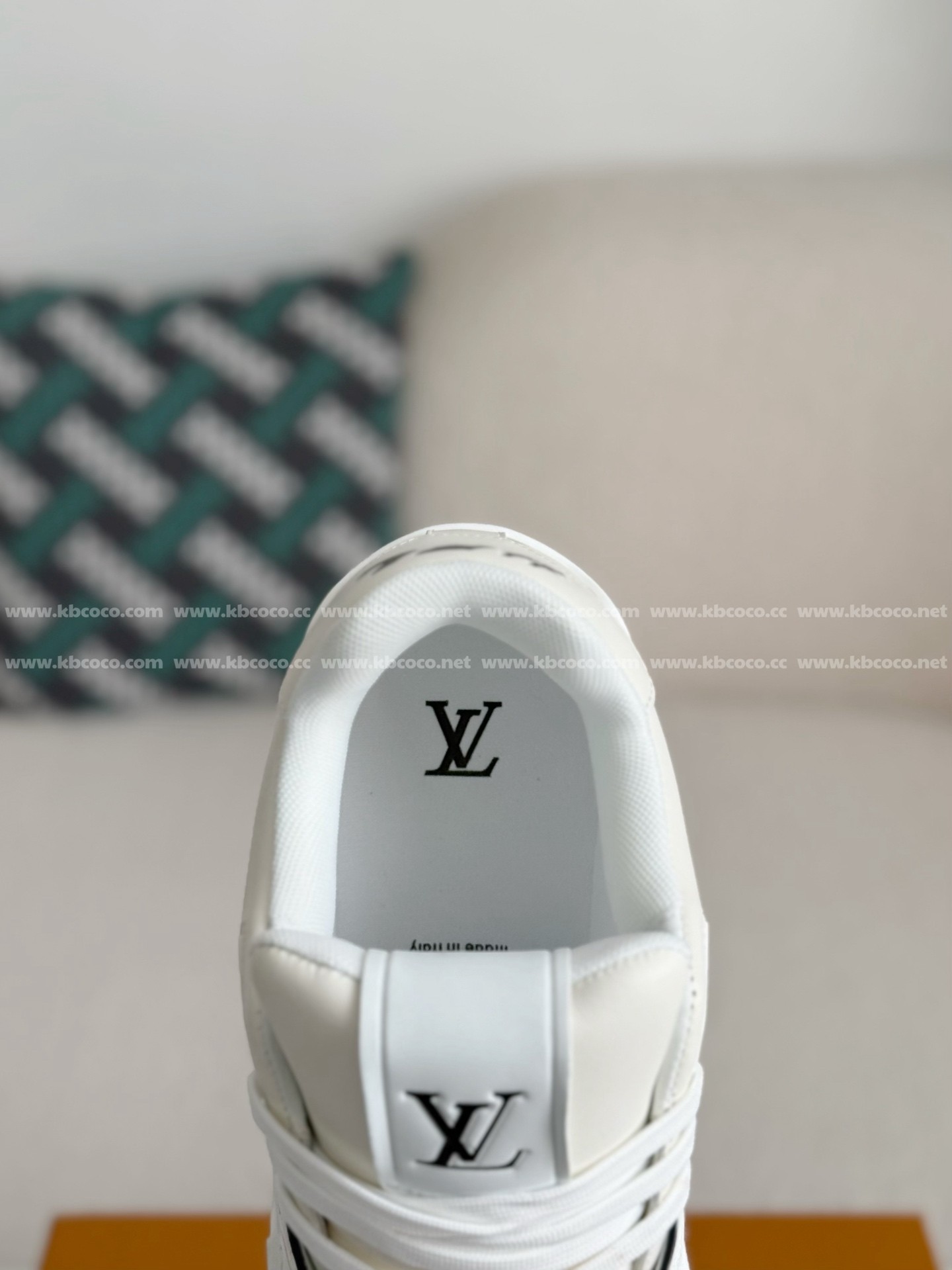 【#4636】 LOUIS VUITTON TRAINER SNEAKERS