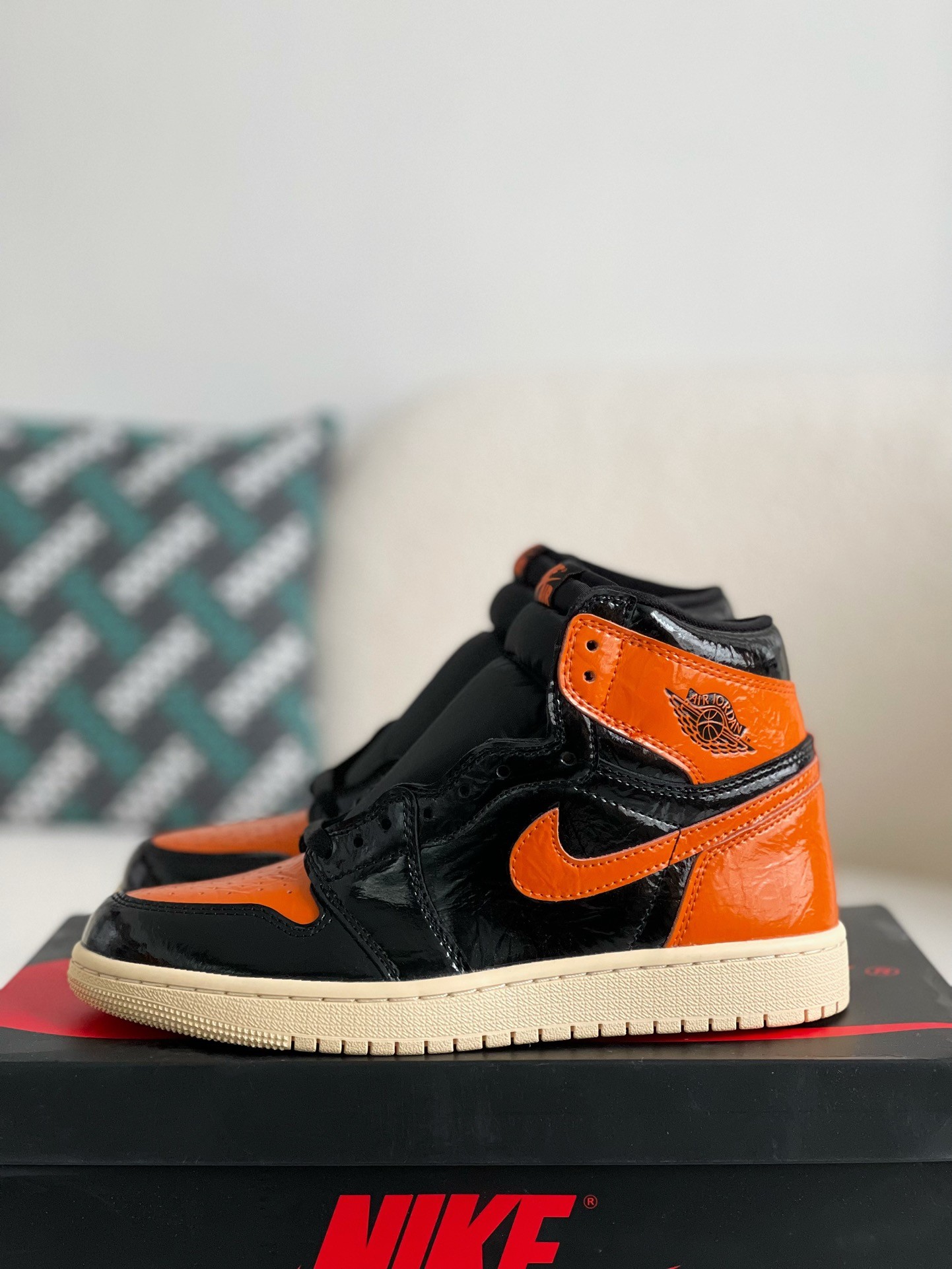 Air Jordan 1 Retro High OG Chicago Re