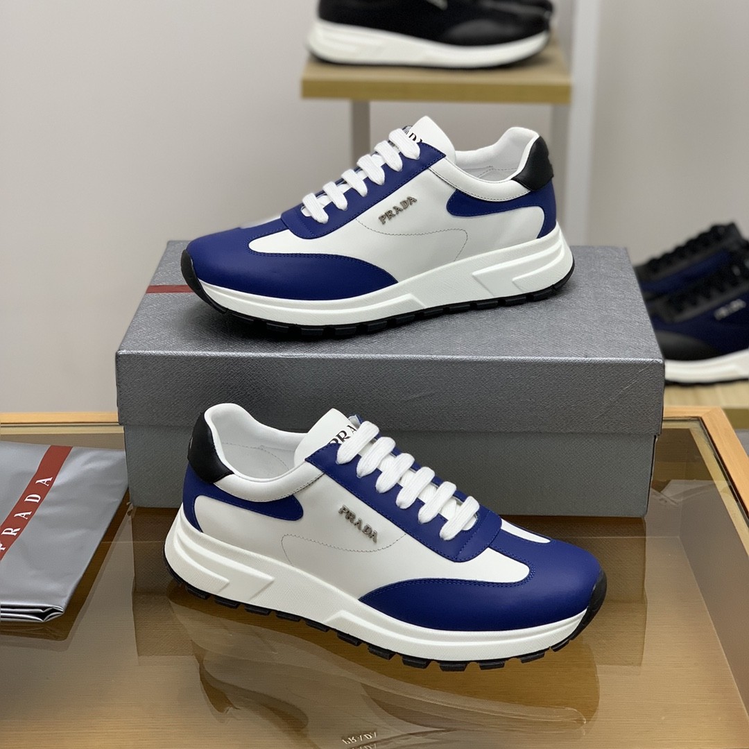 【#618】 Prada Sneakers