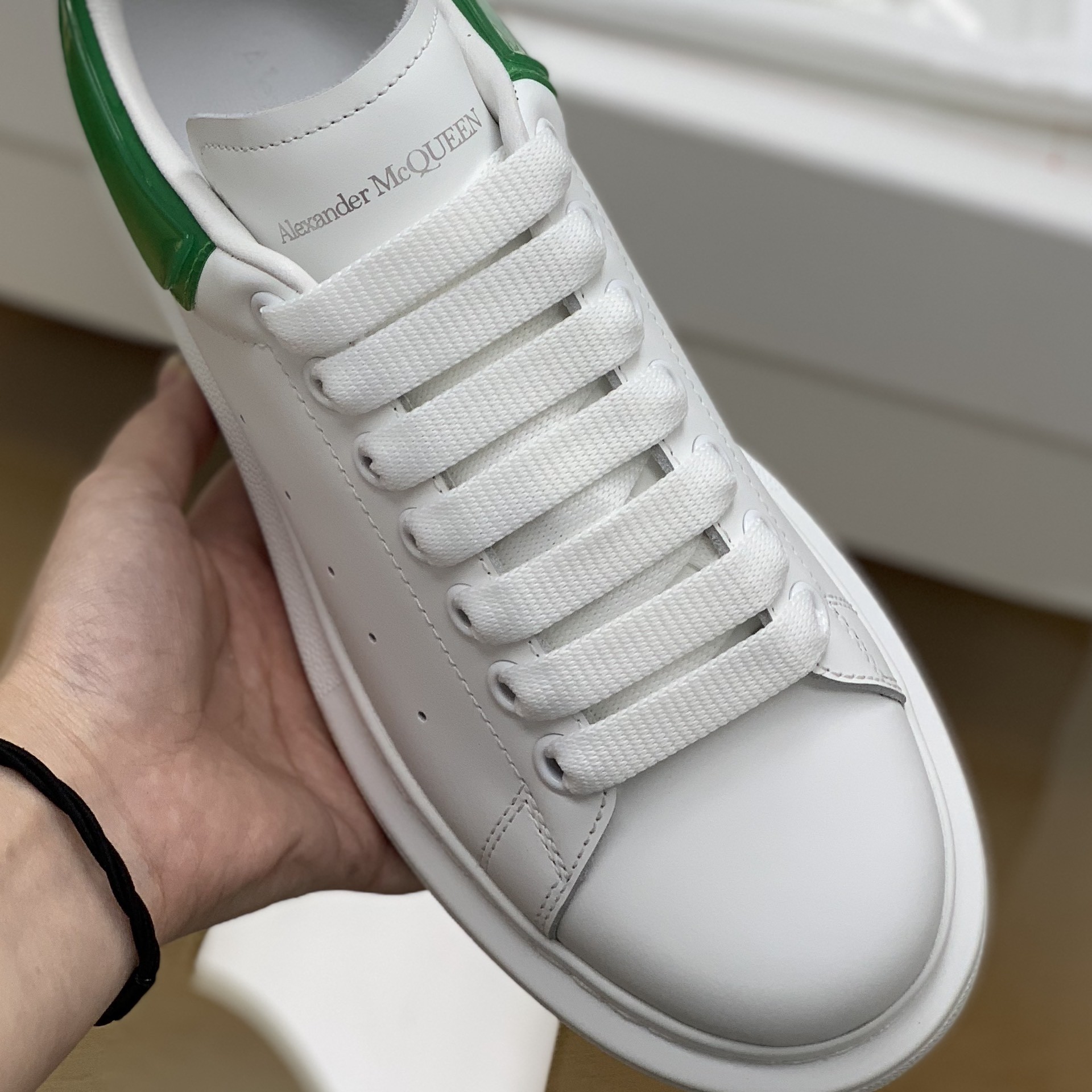 Alexander McQueen MQ Jelly Green TailSneakers