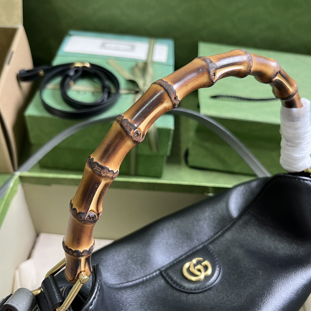 GUCCI Diana handbag746124,Top quality