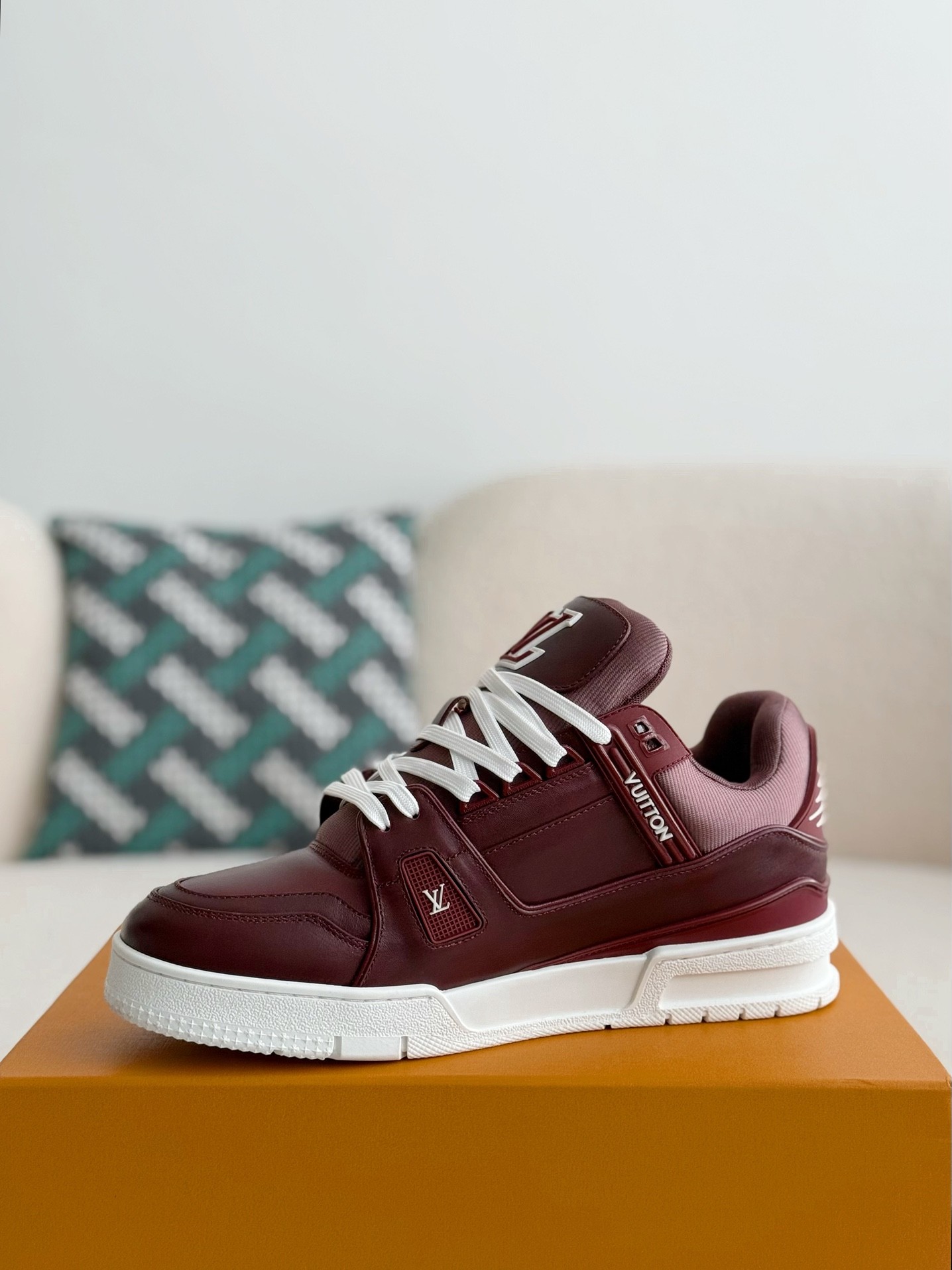 [#3741」 LOUIS VUITTON TRAINER SNEAKERS