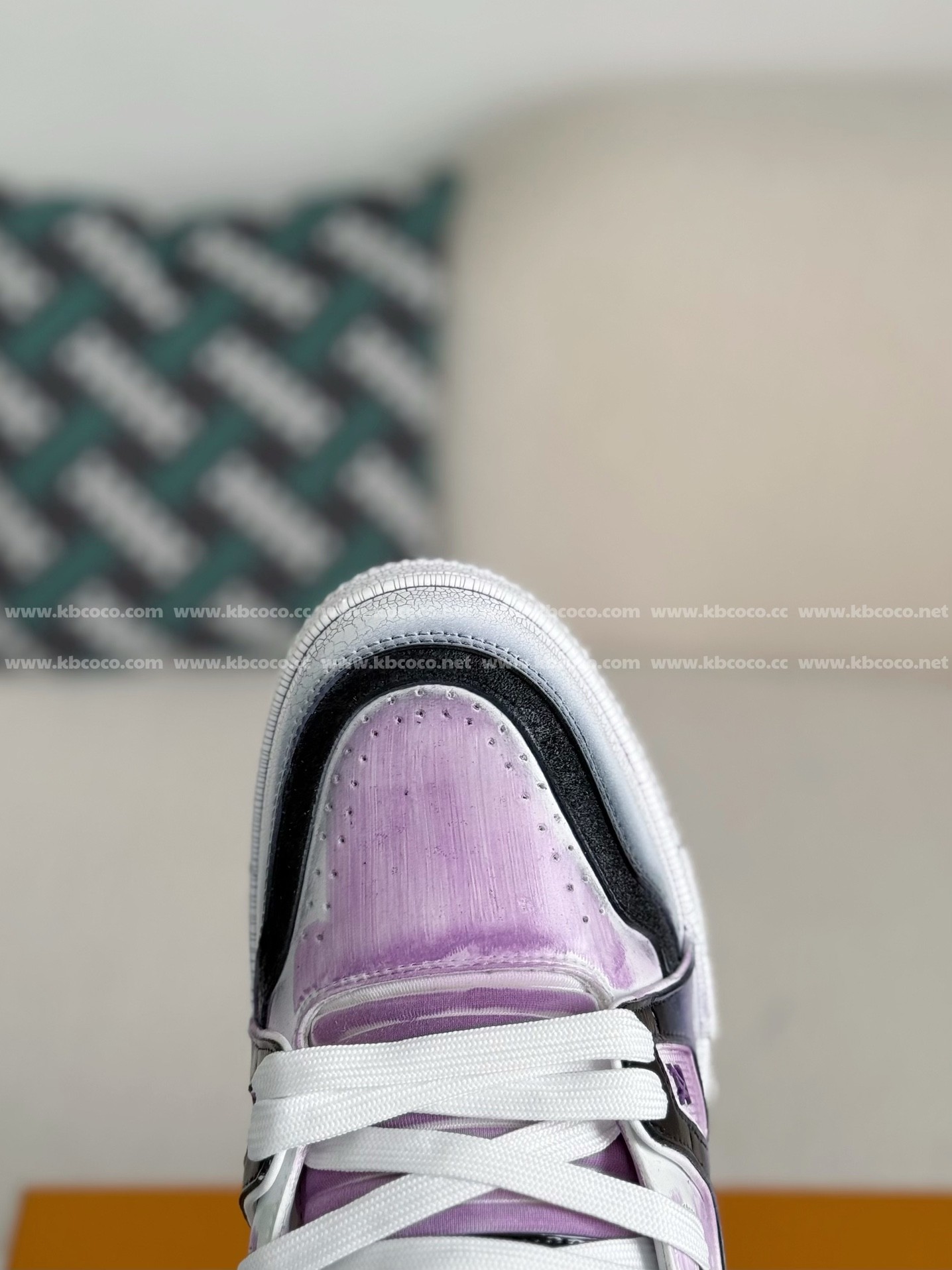 【#4490】 LOUIS VUITTON TRAINER SNEAKERS