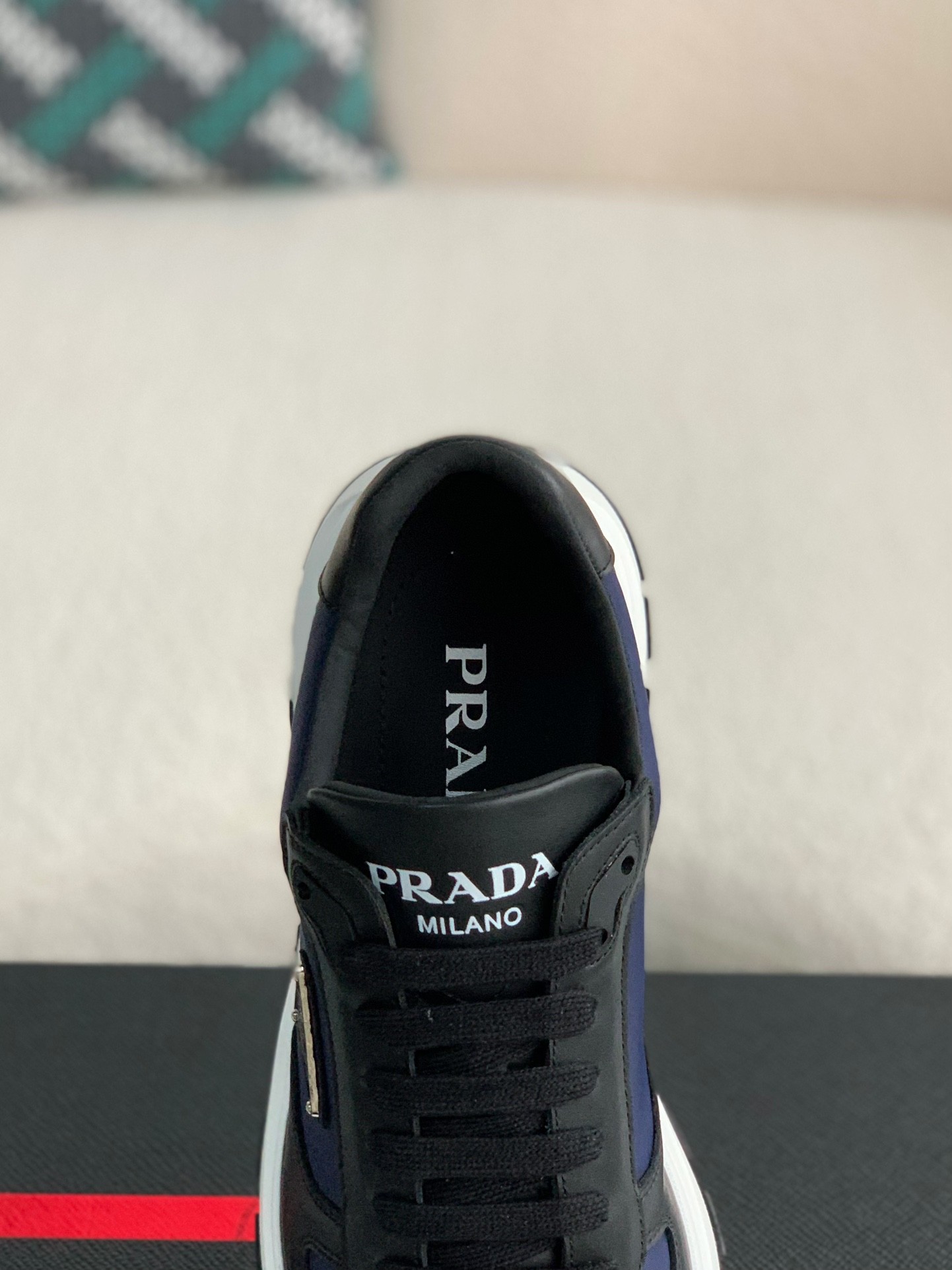 【#2335】 Prada Sneakers