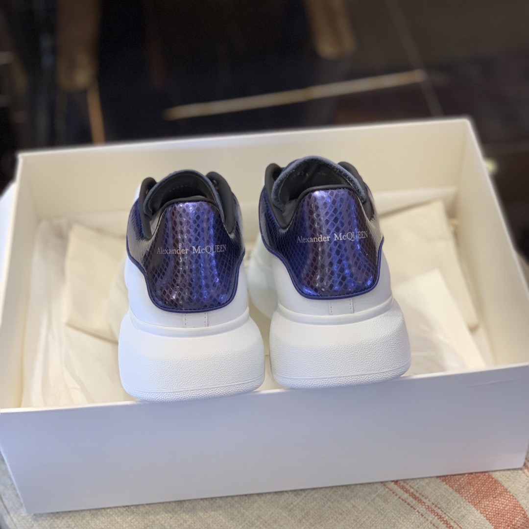 Alexander McQueen MQ Blue snake-grain pattern tail Sneakers