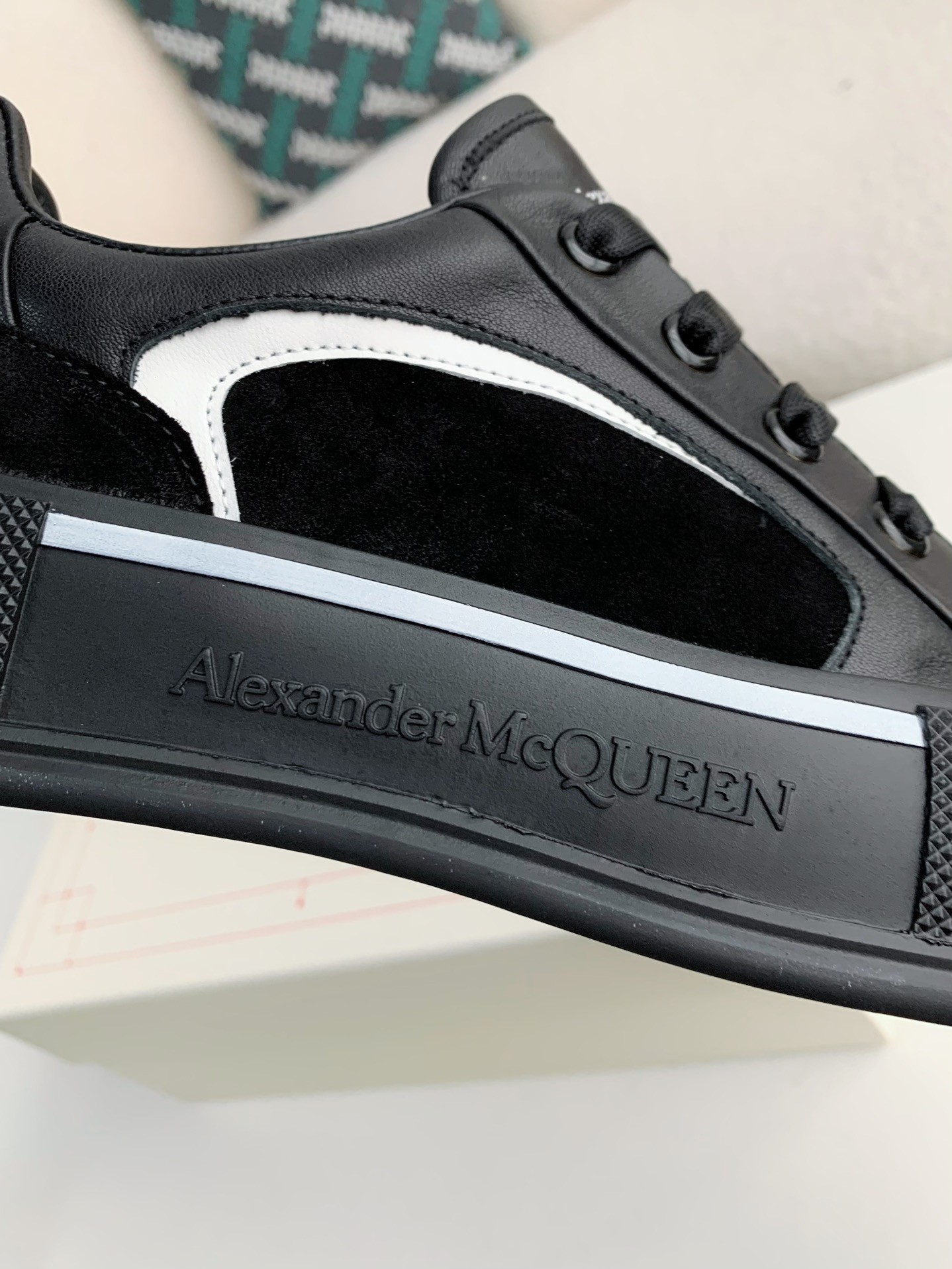 Alexander McQueen Sneakers