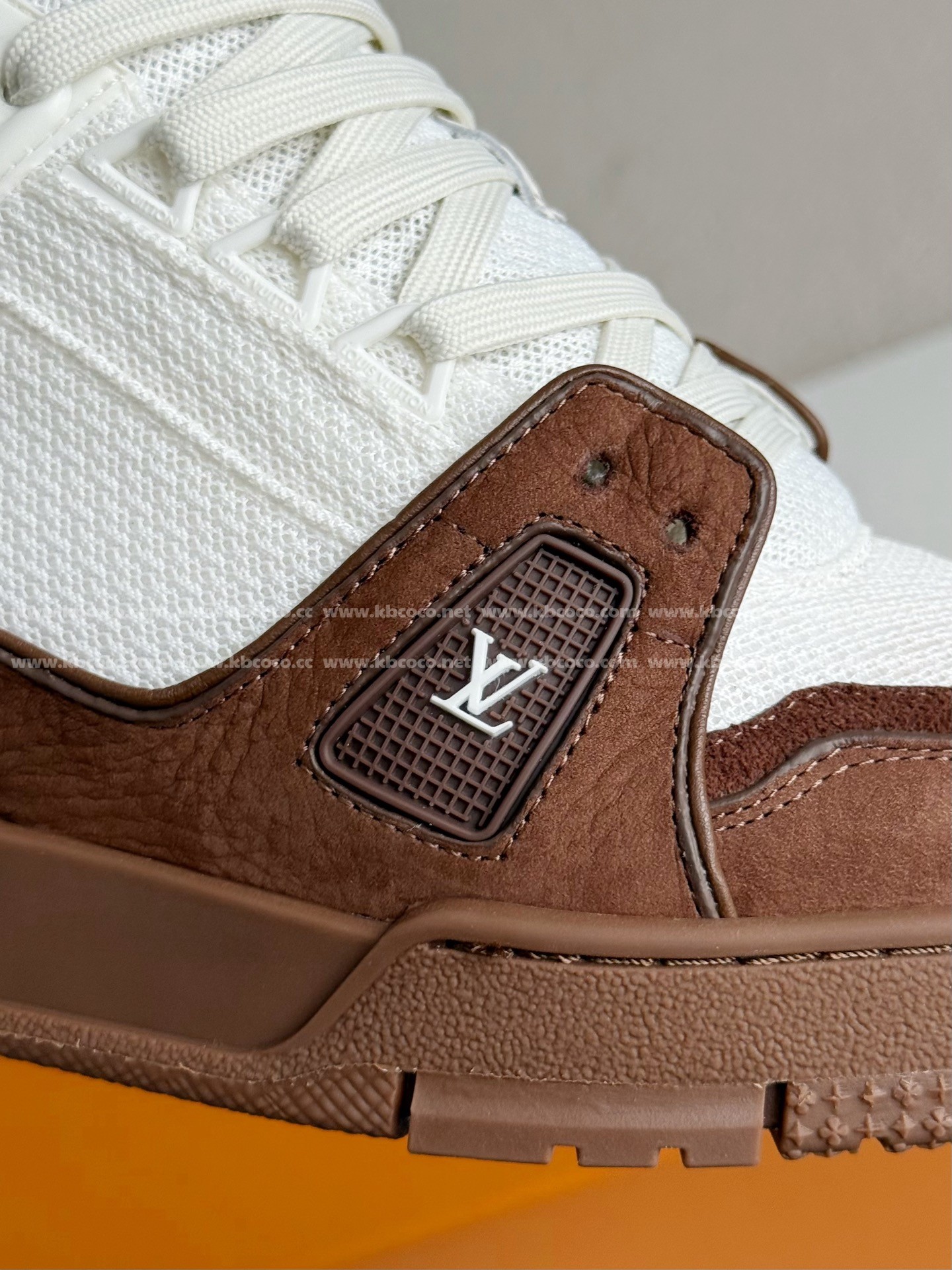 【#5453】 LOUIS VUITTON TRAINER SNEAKERS