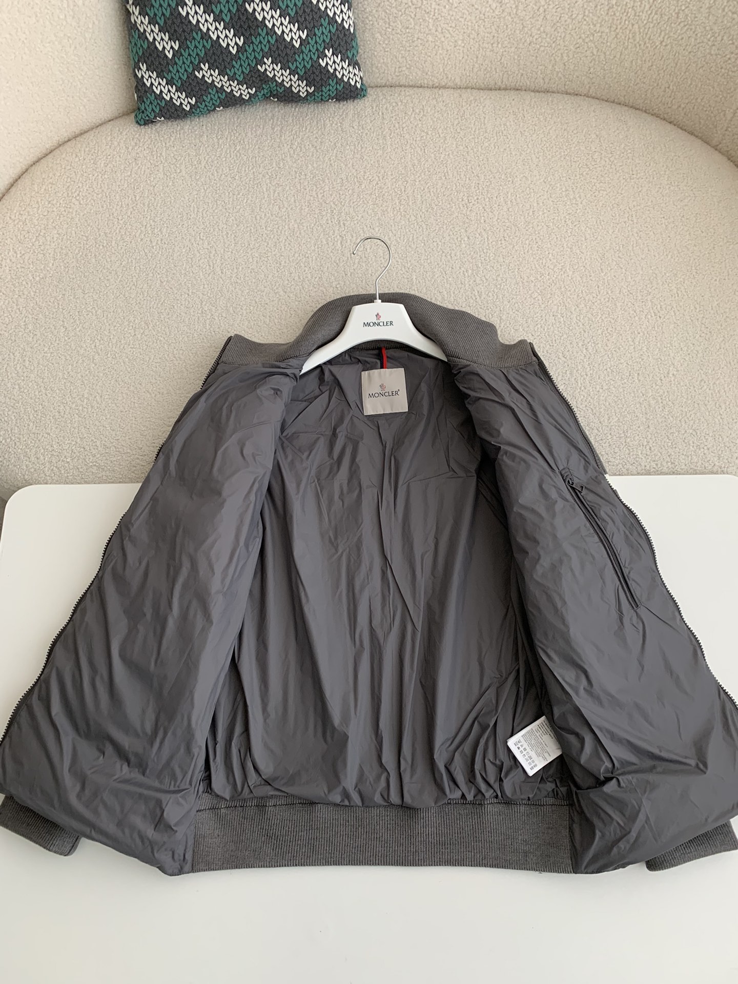 【#3669】Moncler Short men's down jacket