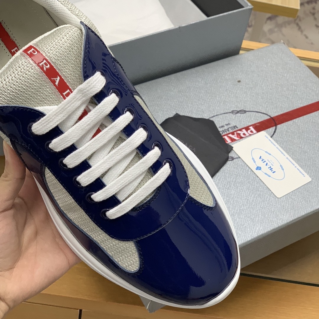 【#624】 Prada Sneakers