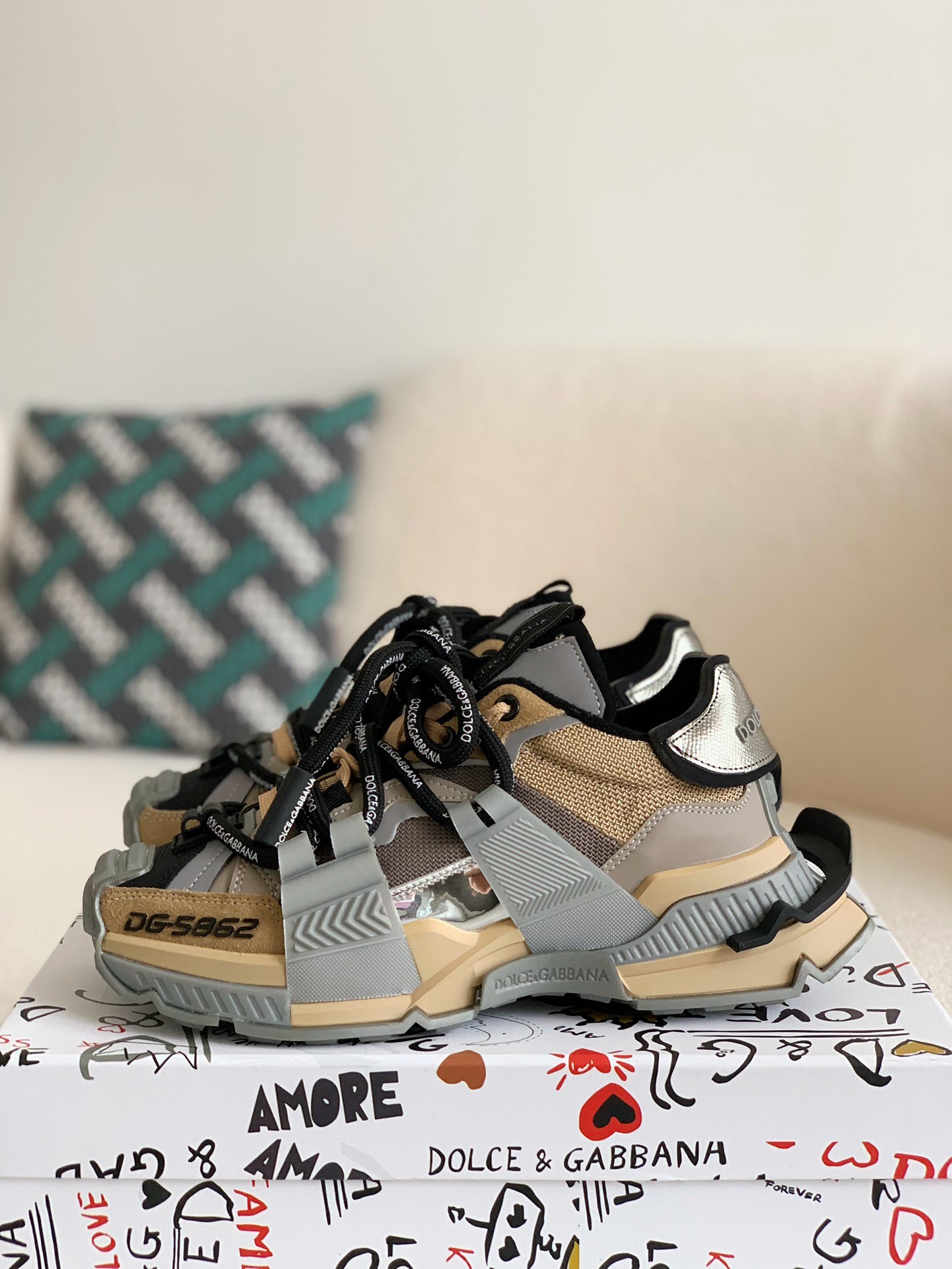 【#1396】Dolce&Gabbana Sneakers