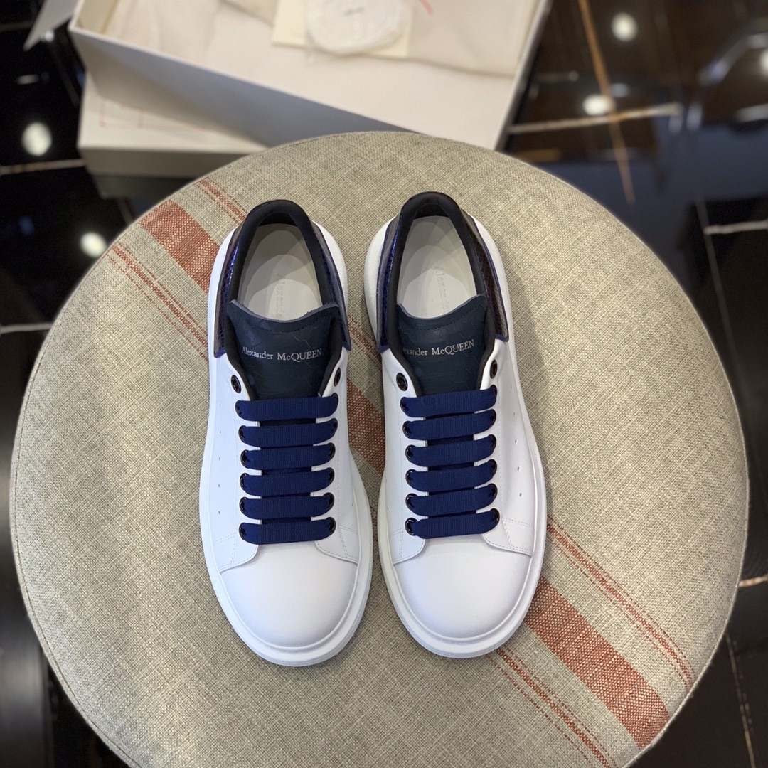 Alexander McQueen MQ Blue snake-grain pattern tail Sneakers