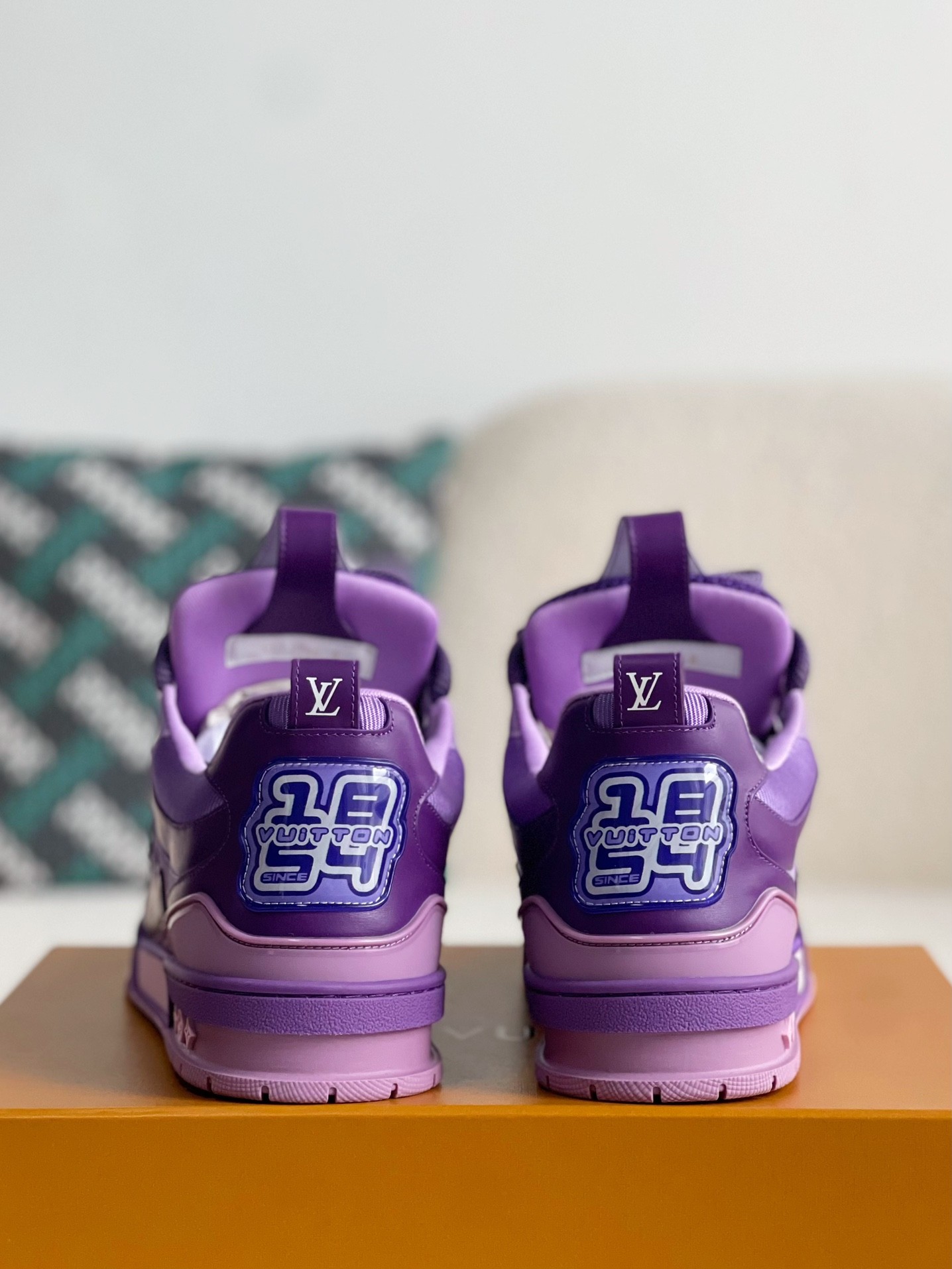 LOUIS VUITTON RUNNER TATIC sneaker