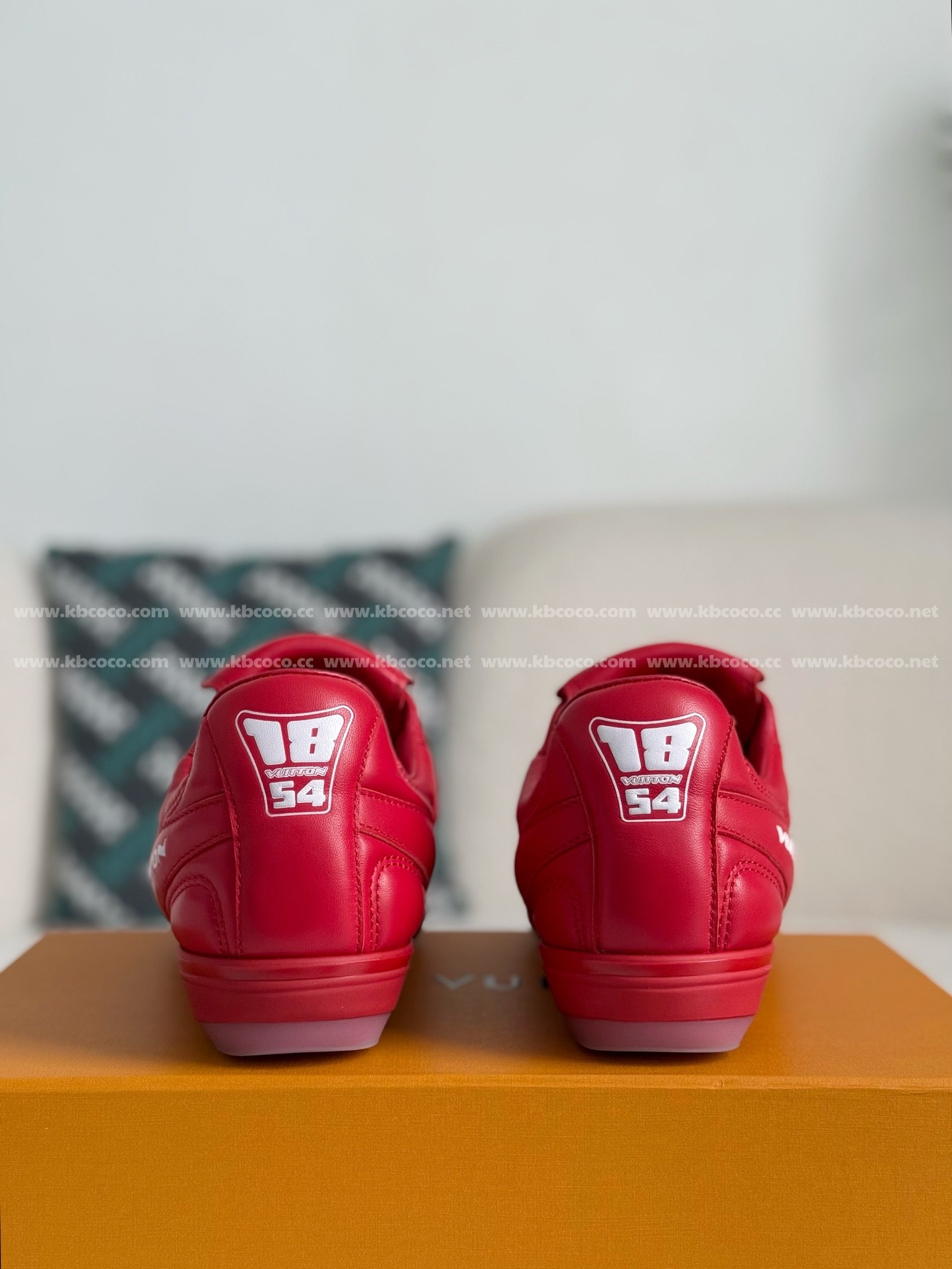 【#4249】LV Footprint Soccer Sneaker