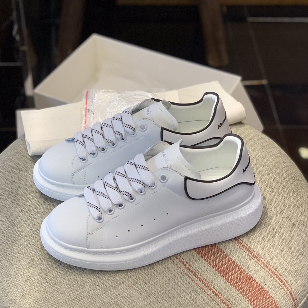 Alexander McQueen MQ white film tailSneakers