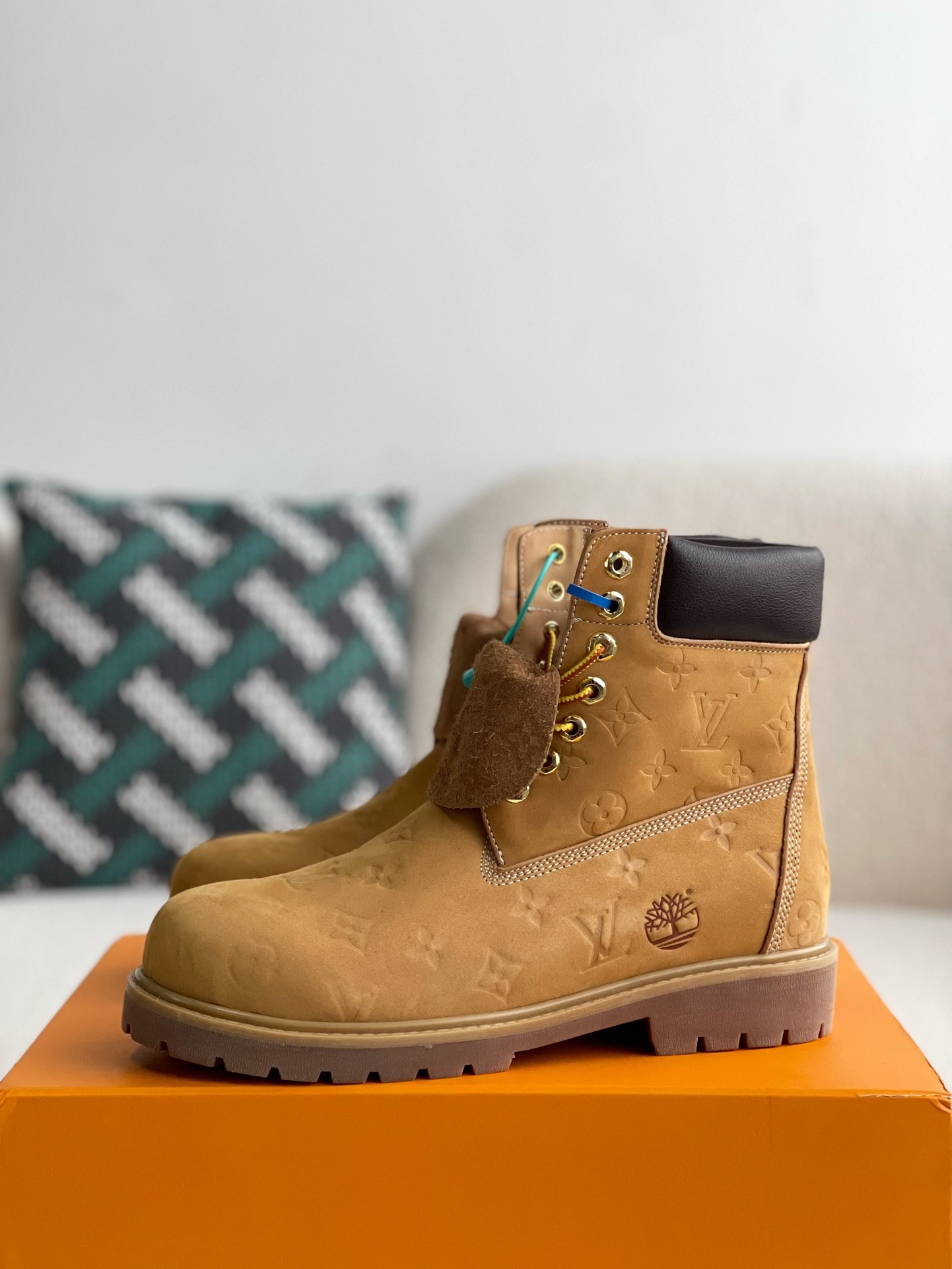 louis vuitton & timberland Martin boot
