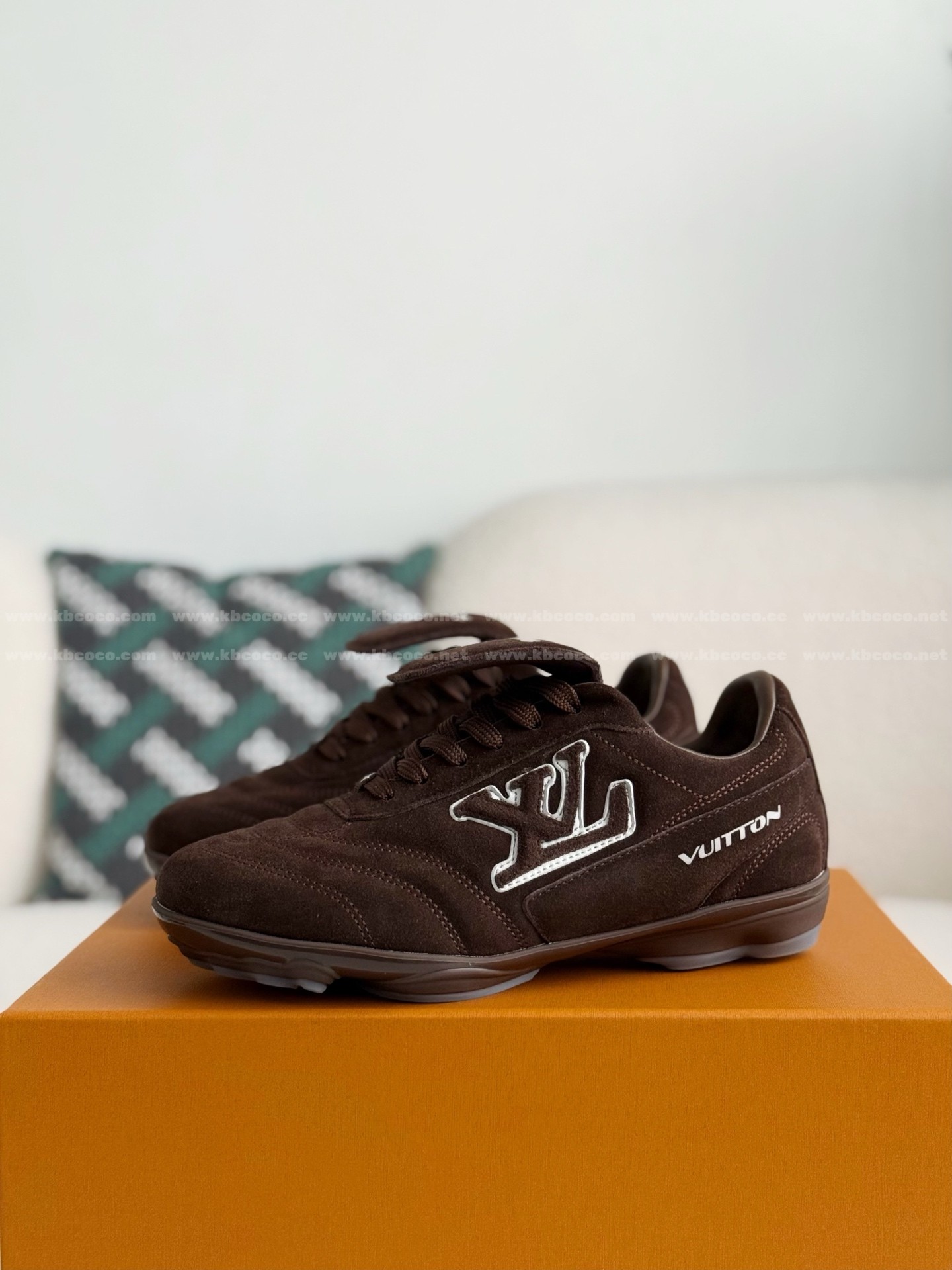 【#5871】 LOUIS VUITTON FOOTPRINTSOCCER CASUAL SHOES