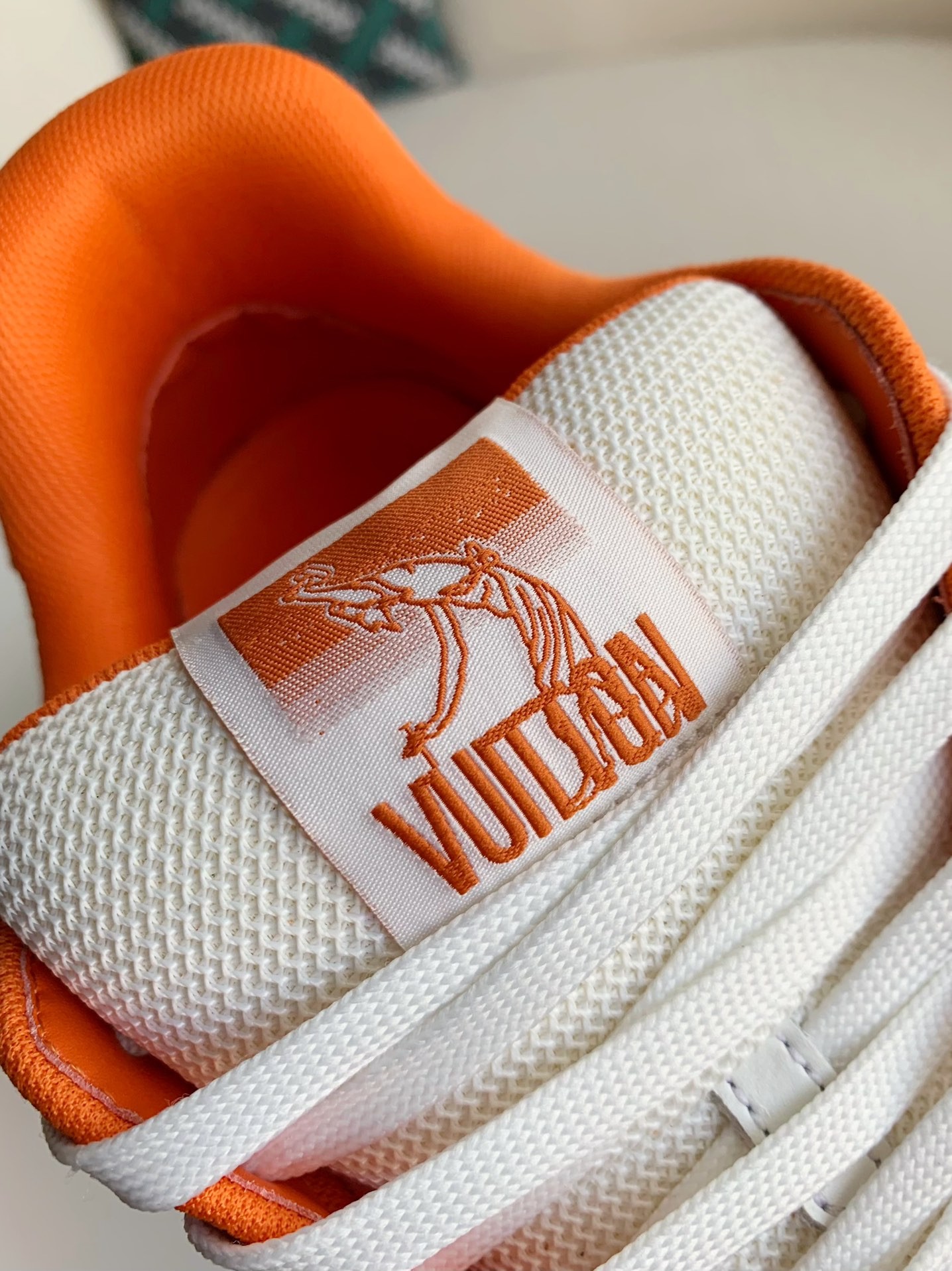 Louis Vuitton Trainer Sneakers Top quali