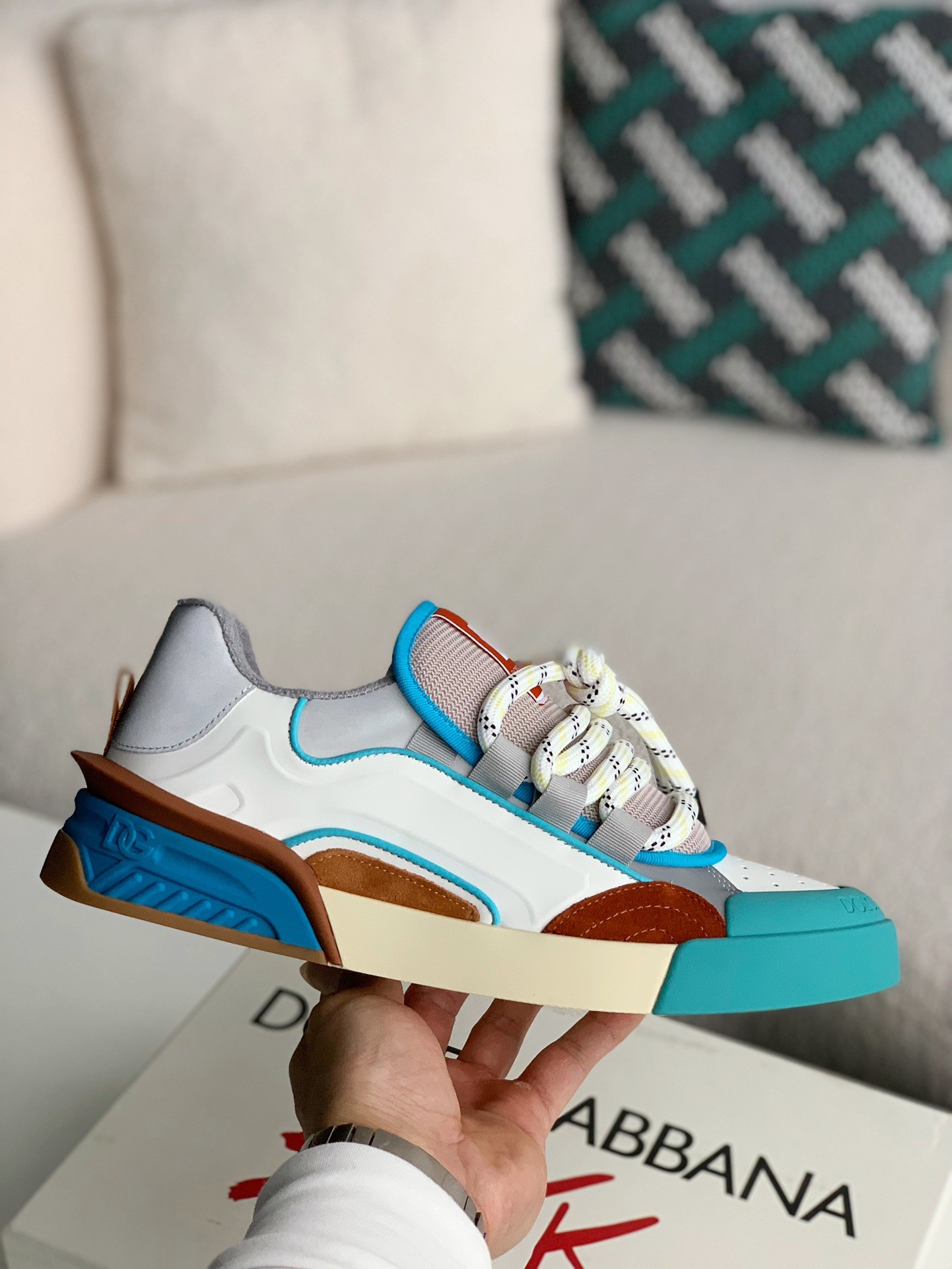 【#2084】Dolce&Gabbana Sneakers