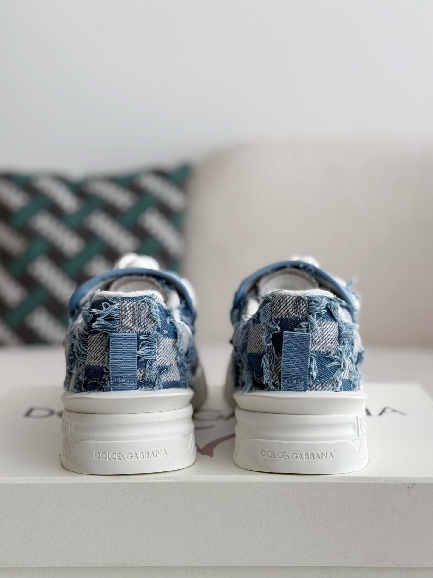 【#3880】Dolce&Gabbana Sneakers