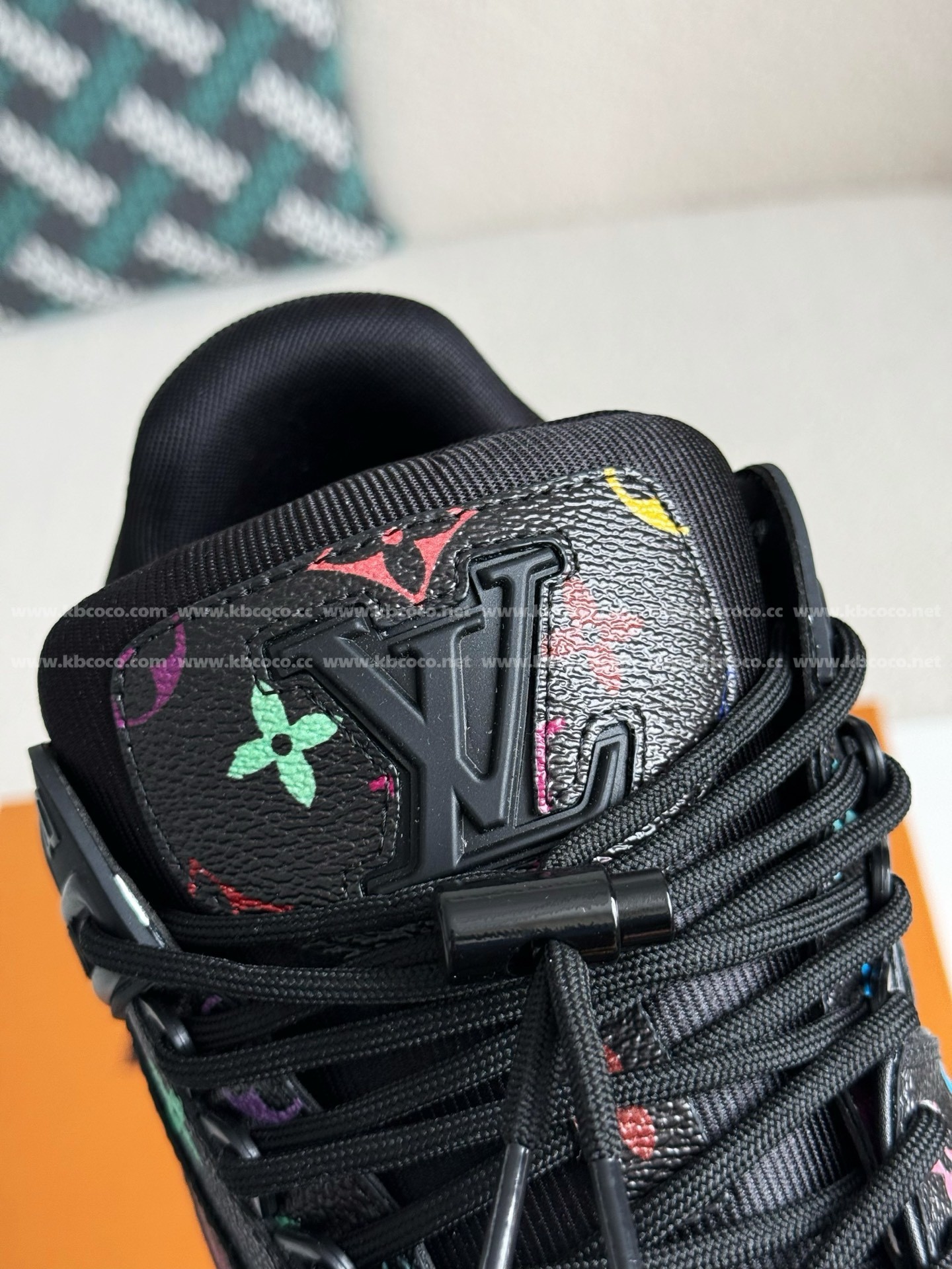 【#5215】 LOUIS VUITTON TRAINER Maxi SNEAKERS
