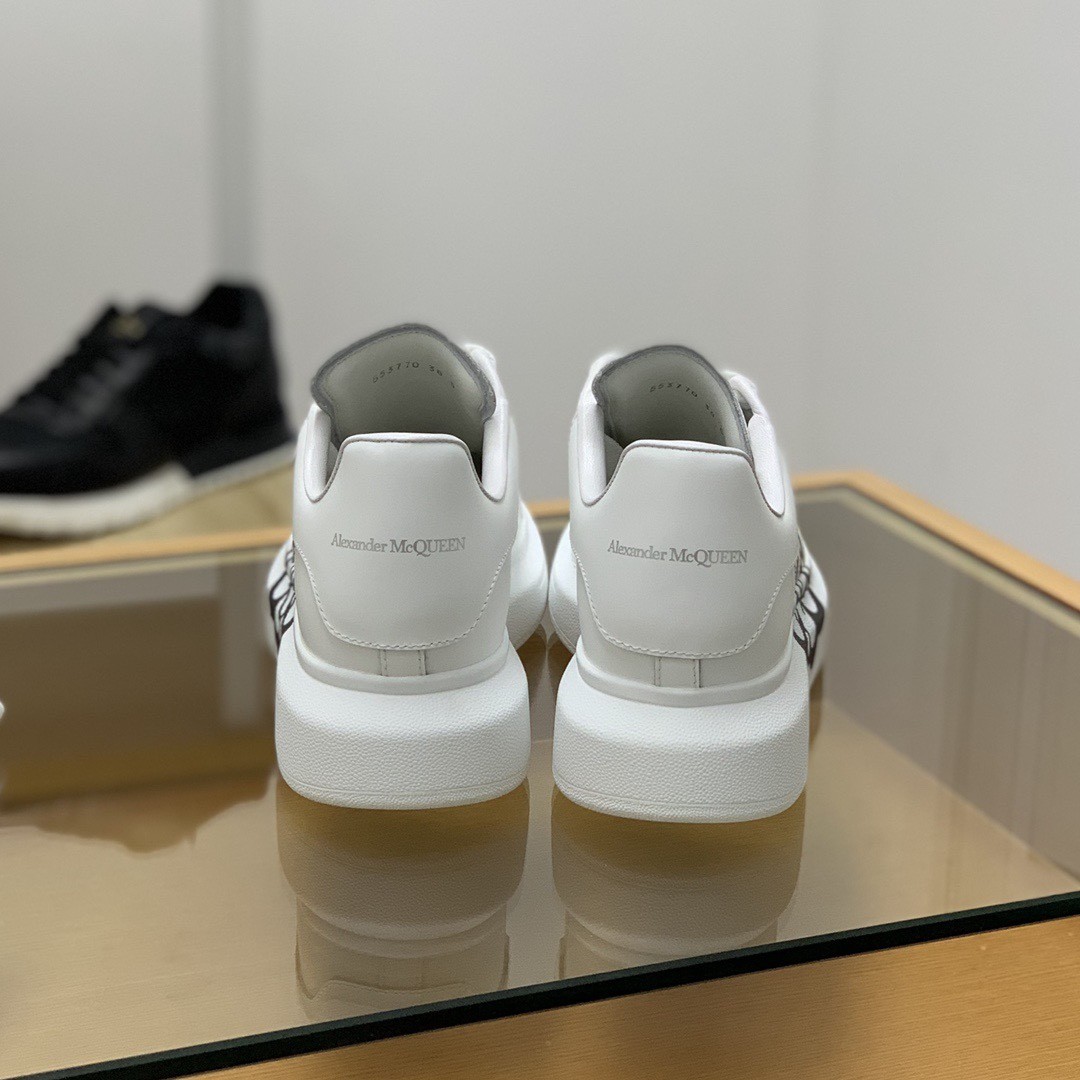 Alexander McQueen MO 3D white bloom Sneakers