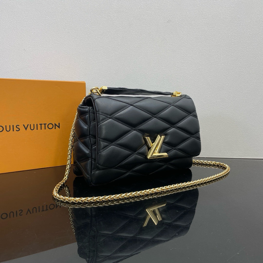 LOUIS VUITTON GO-14 GM