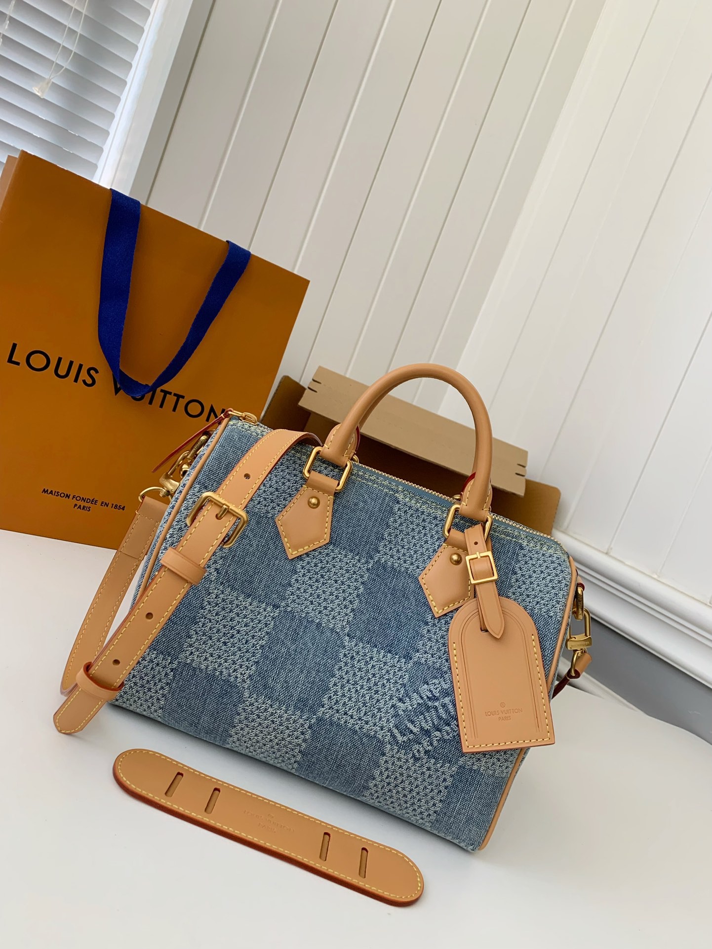 【#3351】 Louis Vuitton The new SPEEDY 25bandouli ère tannin denim handba9 N40700 Size: 25*15*15cm