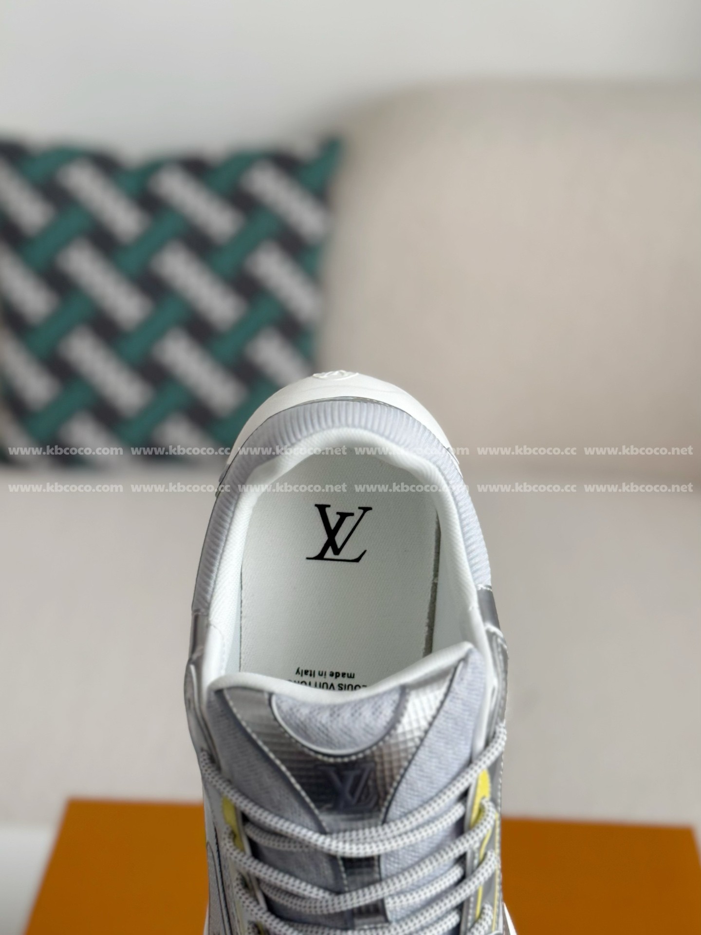 【#5216】 LOUIS VUITTON OLYMPIA CASUAL SHOES