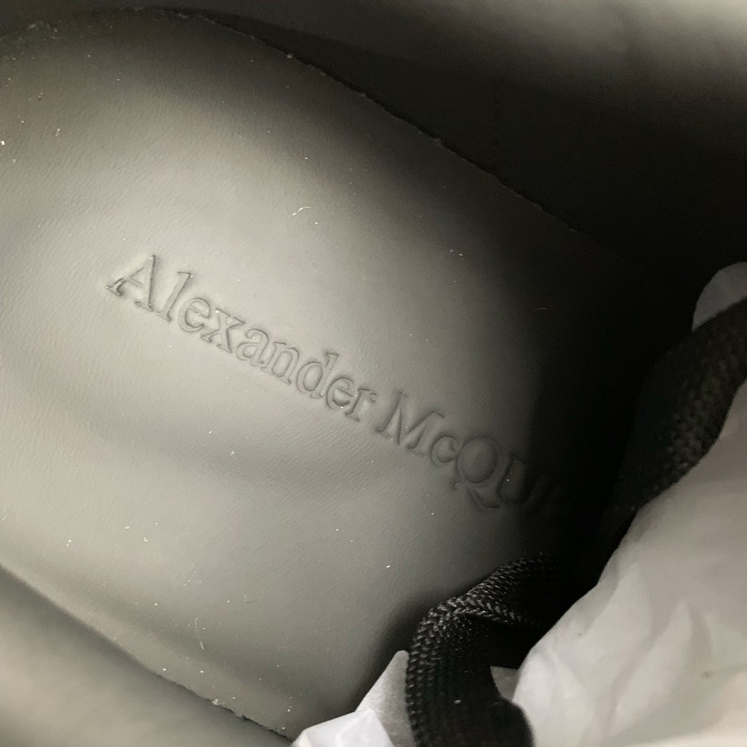 Alexander McQueen MQ golden cowhide tail Air cushion bottom Sneakers