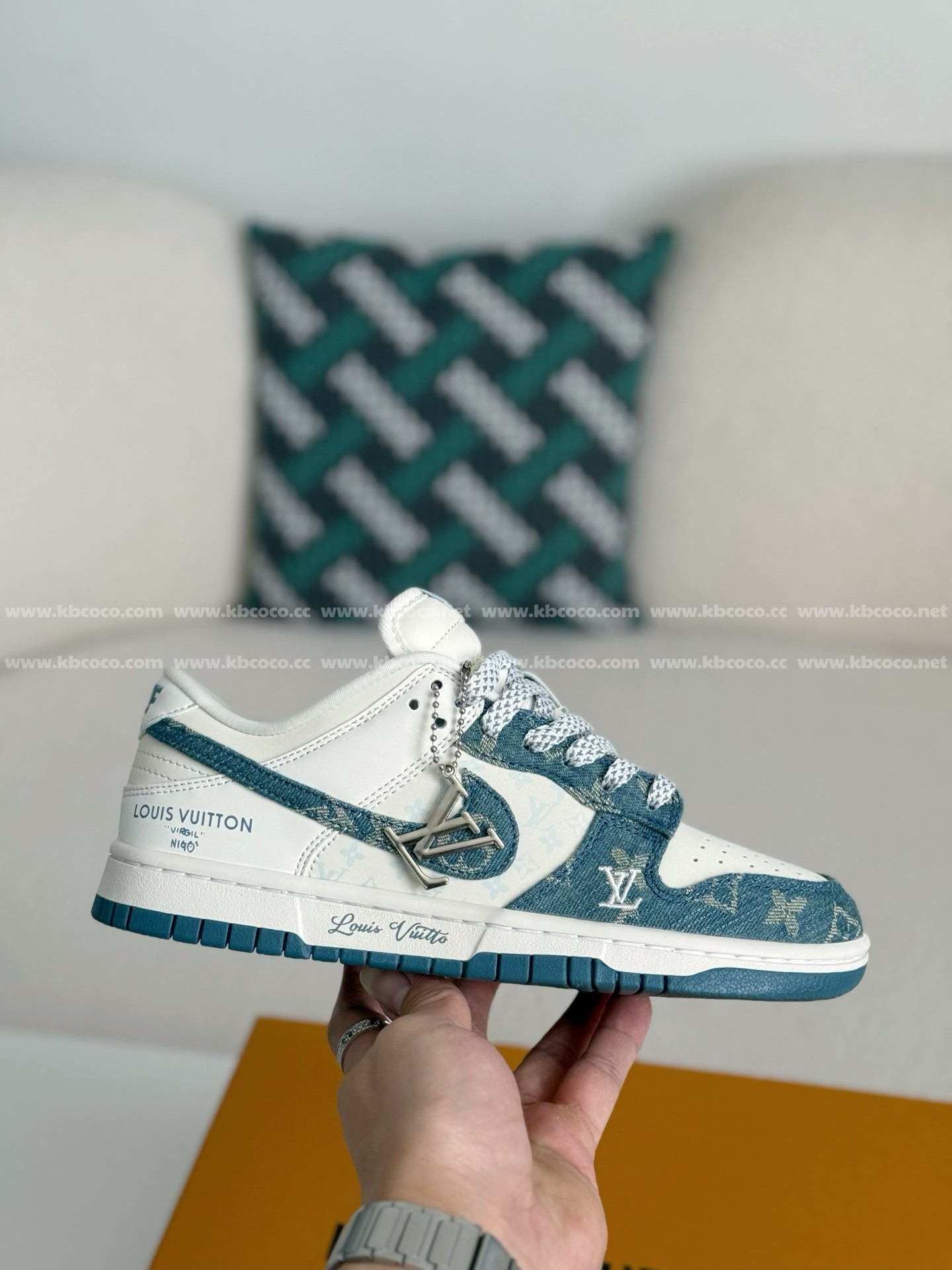 【#5202】 LOUIS VUITTON x Nike DunkCasual Sneakers