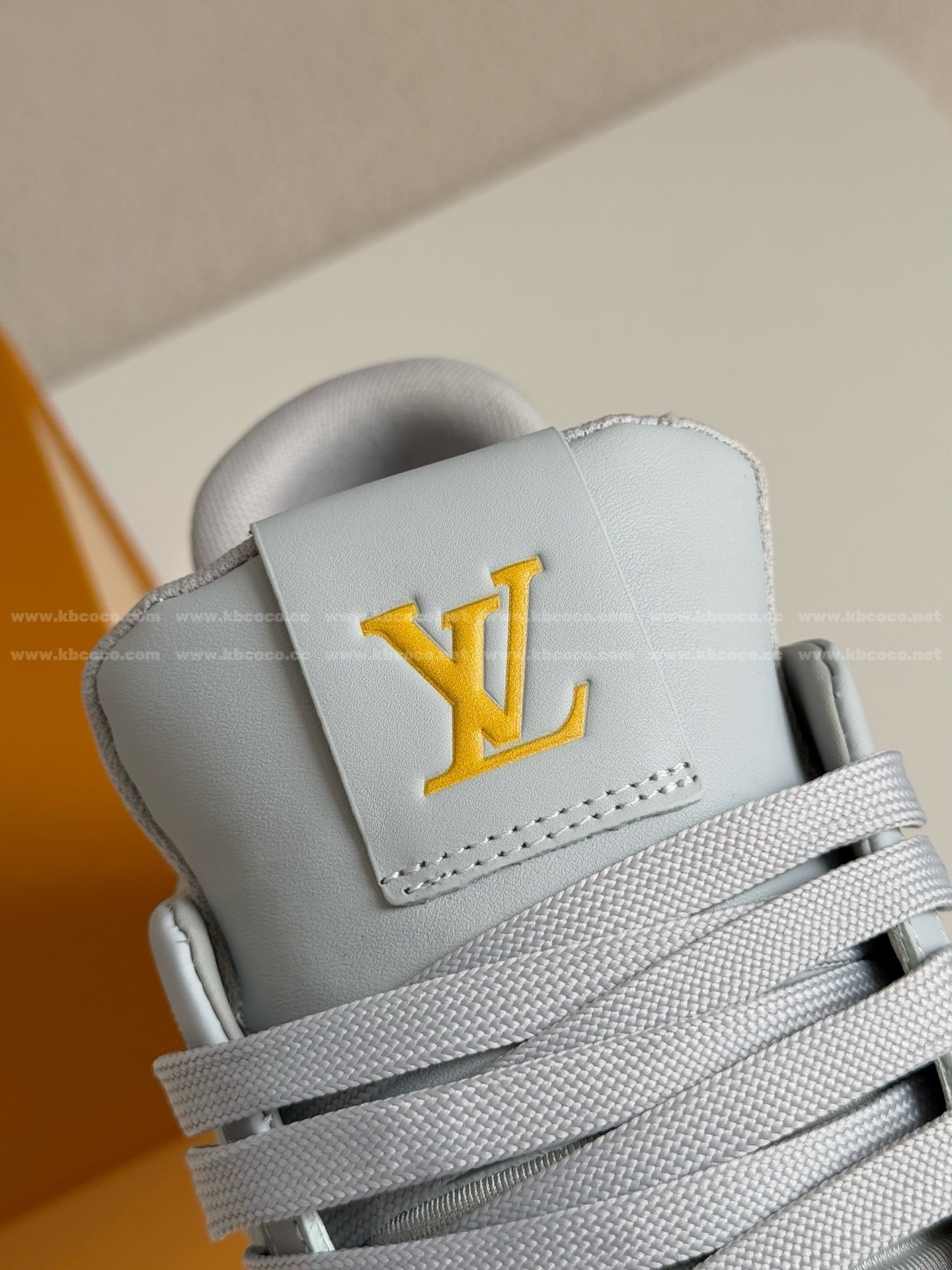 【#5778】 LOUIS VUITTON TRAINER SNEAKERS