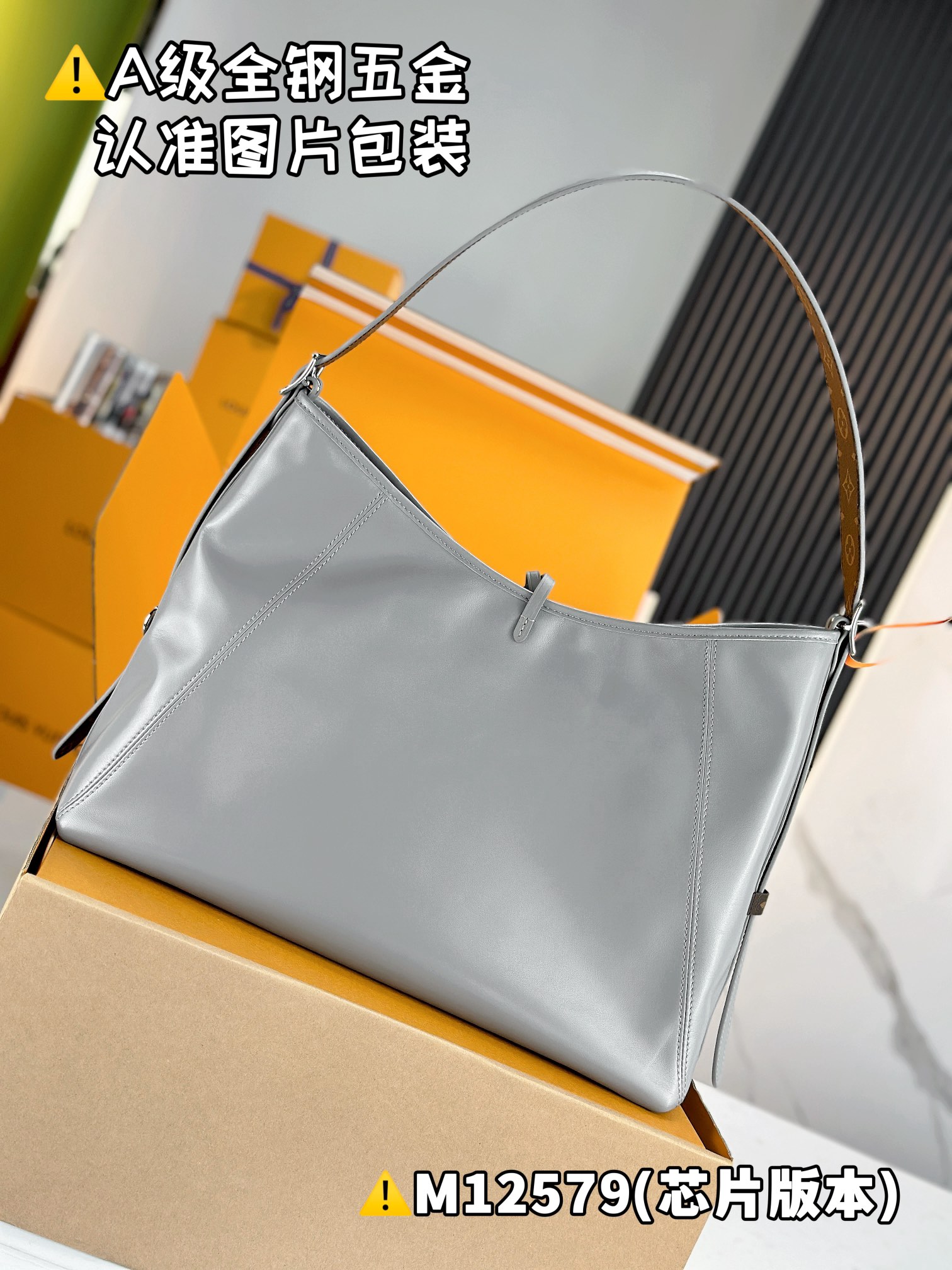 LOUIS VUITTON Carryall Dark MM Tote bag/top quality M12583