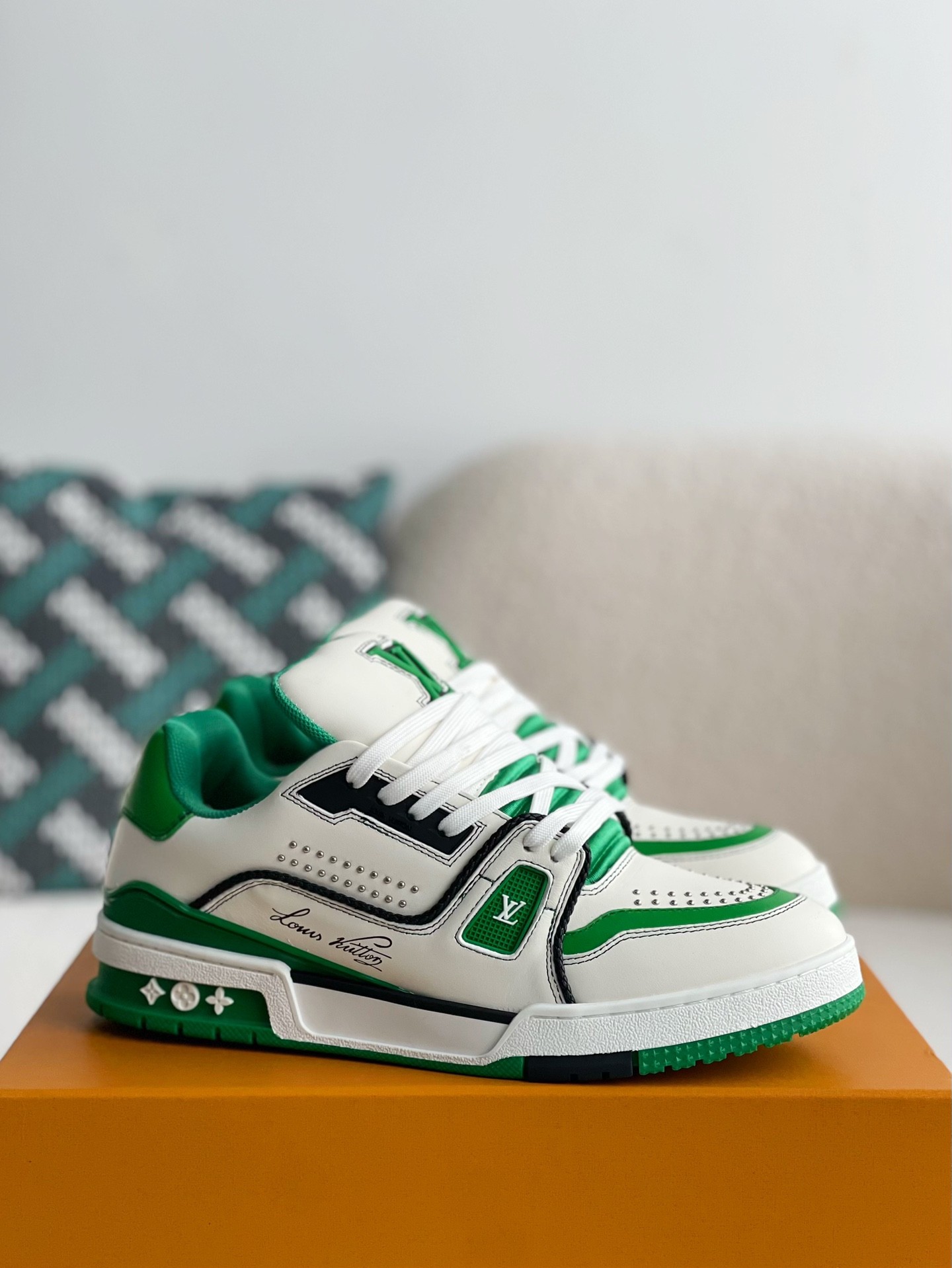 [#3312]LOUIS VUITTON TRAINER SNEAKERS