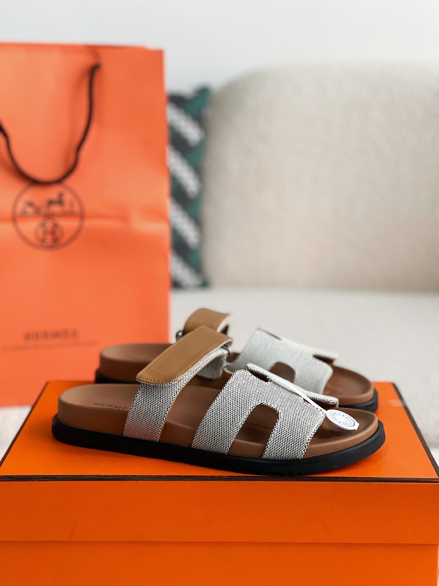 【#2987】Hermes zmir sandal