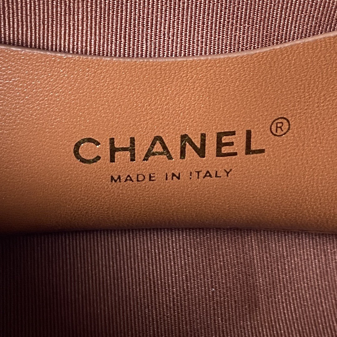 Chanel 23A Golden Little Lion Chain Ba9 AP3429, Top Quality