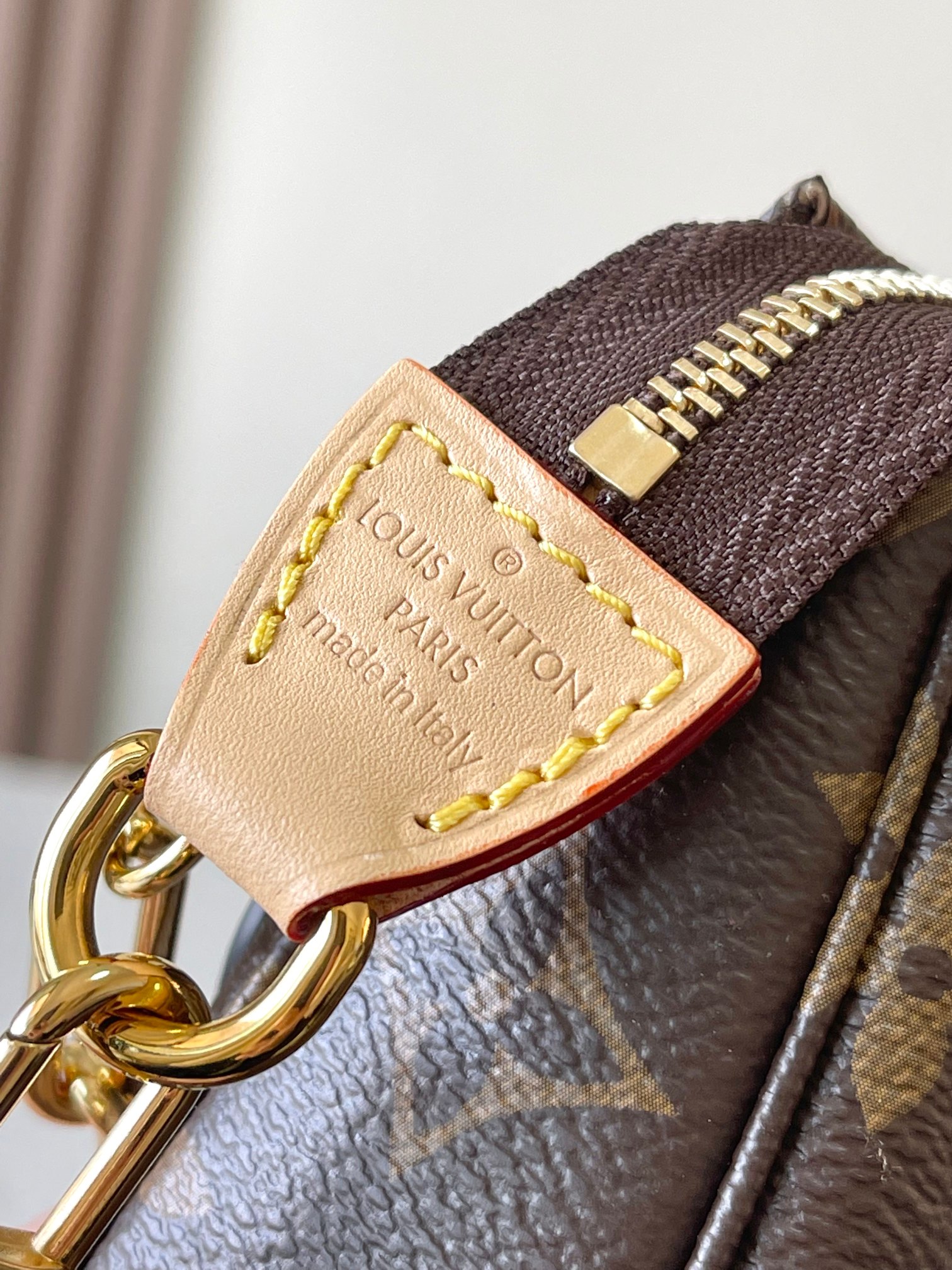 LOUIS VUITTON xTakashi Murakami Pochette Accessories Shoulder bag/top quality M13440