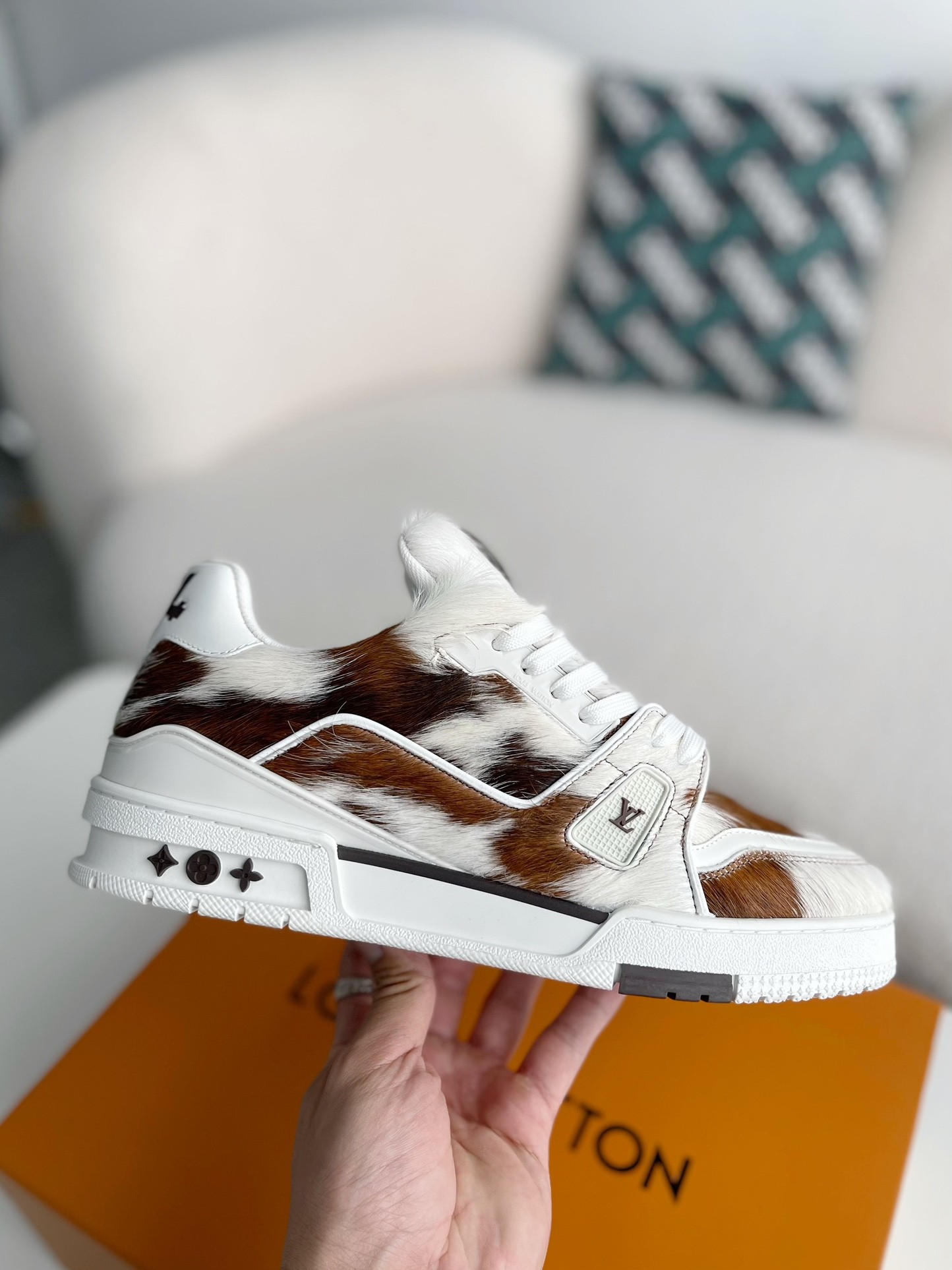 [#3530]LOUIS VUITTON TRAINER SNEAKERS