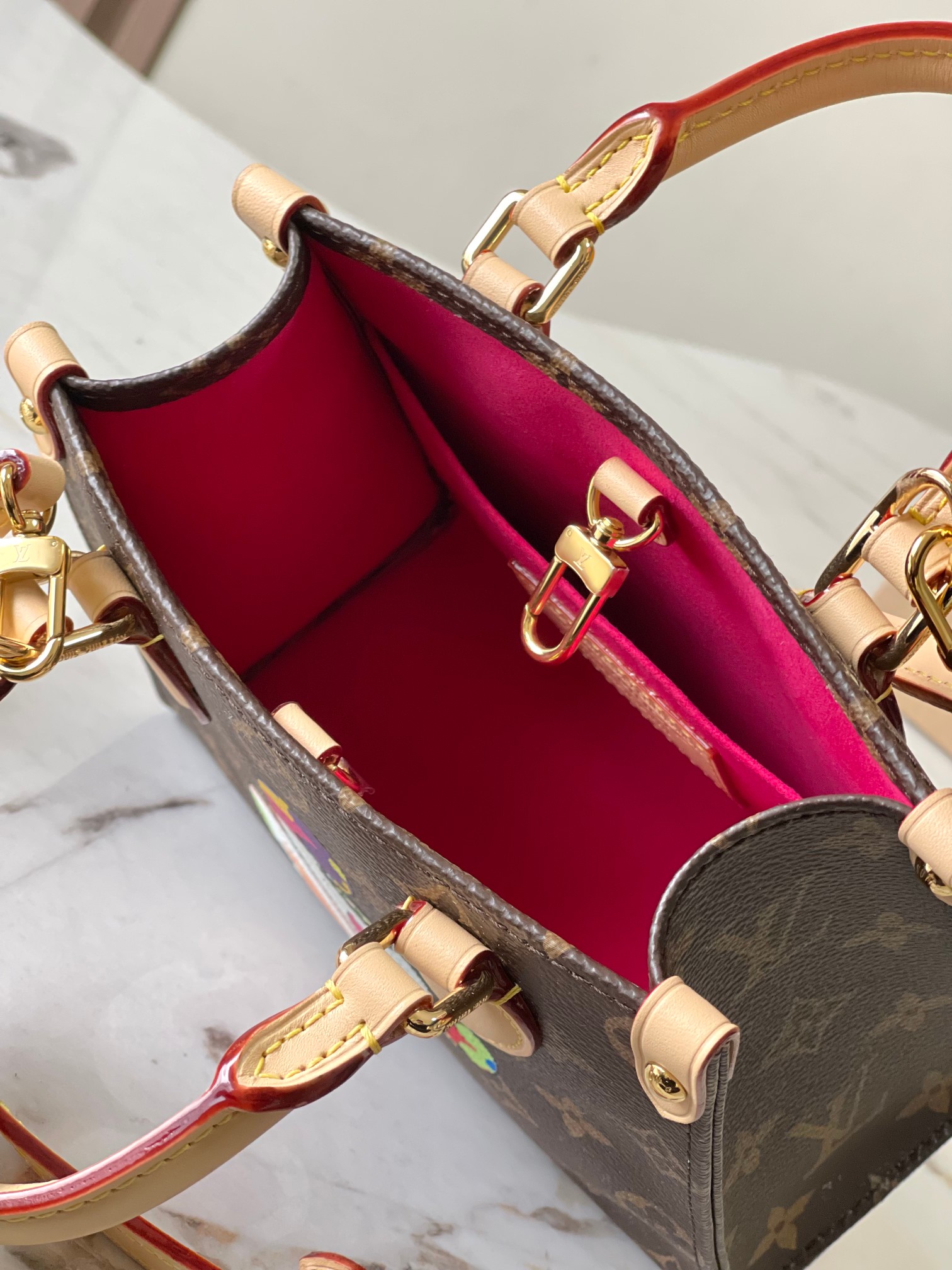 LOUIS VUITTONxTakashi Murakami ONTHEGO BB Tote bag/top quality M13668