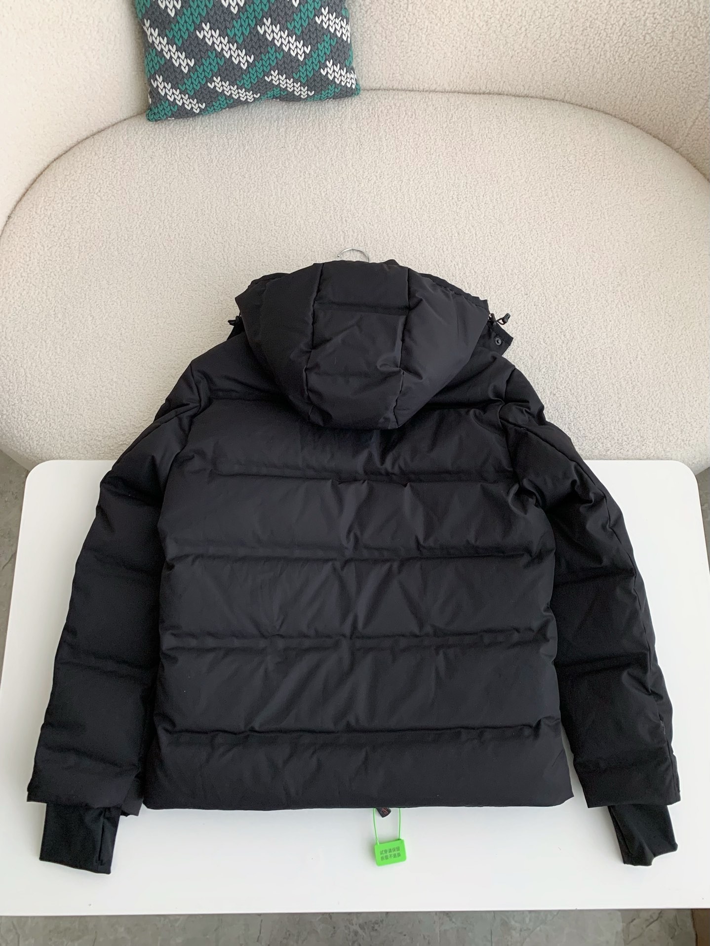 【#3712】Moncler Montbeliard down jacket