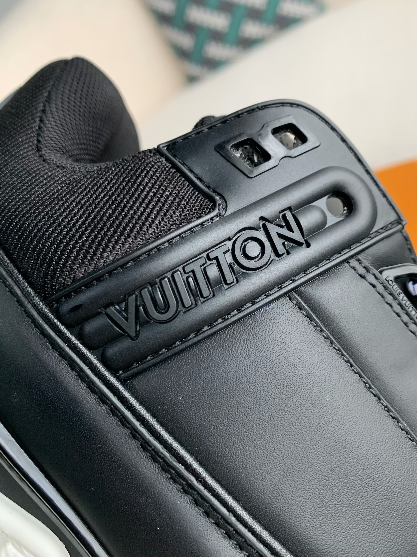 [#3338」 LOUIS VUITTON TRAINER Maxi SNEAKERS