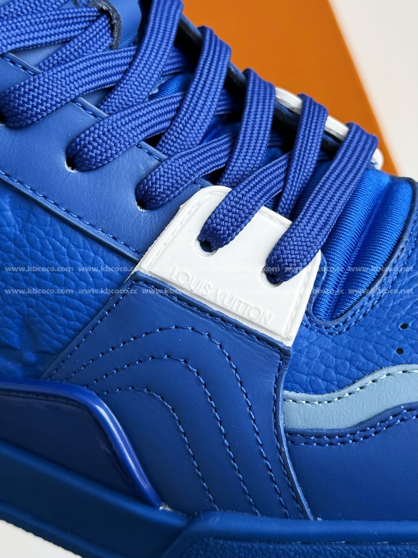 【#4628】 Louis Vuitton Trainers High-Top Plimsolls