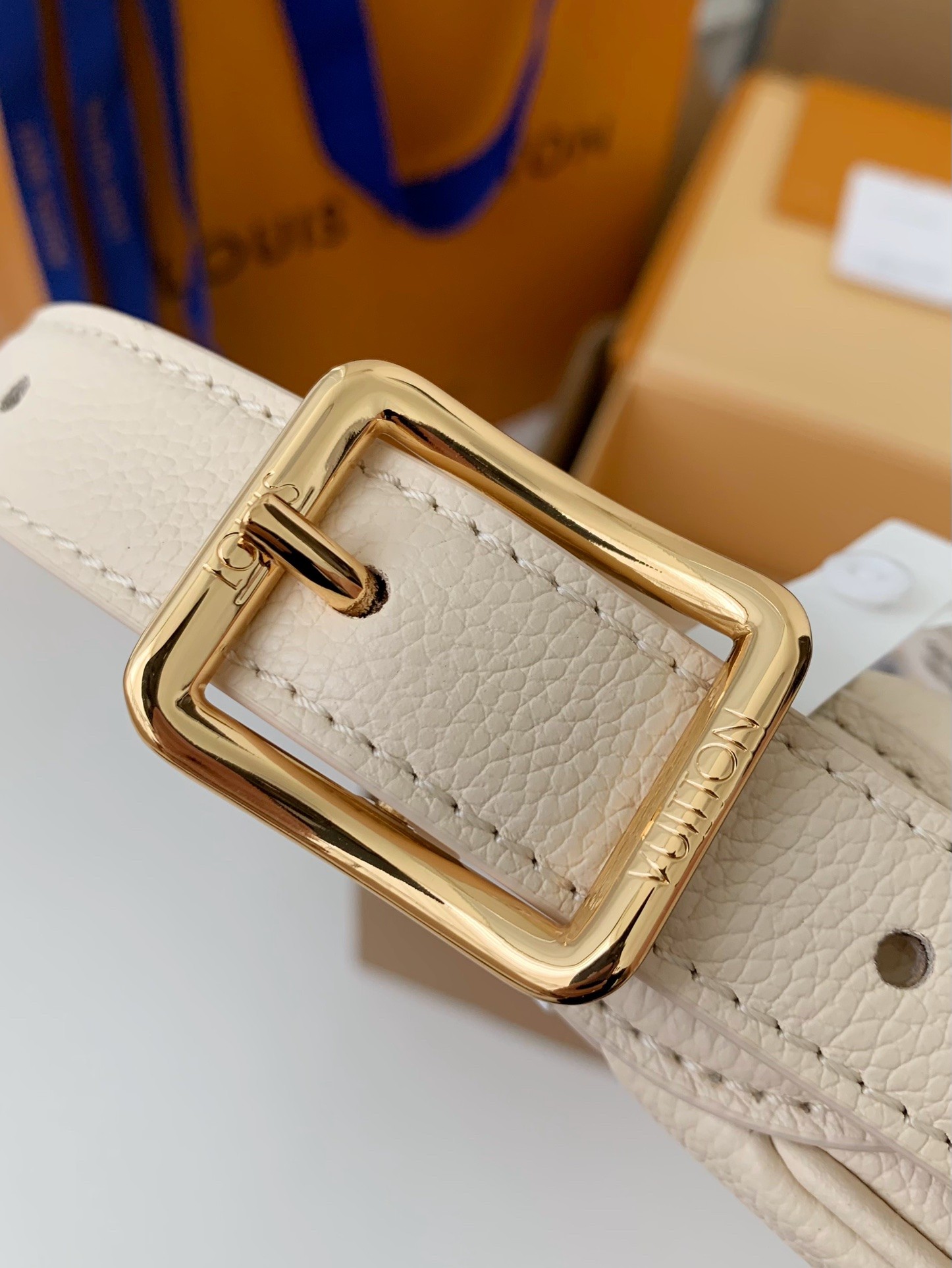 Louis Vuitton 23 New MINI MOON Handbag M82519, Top Quality