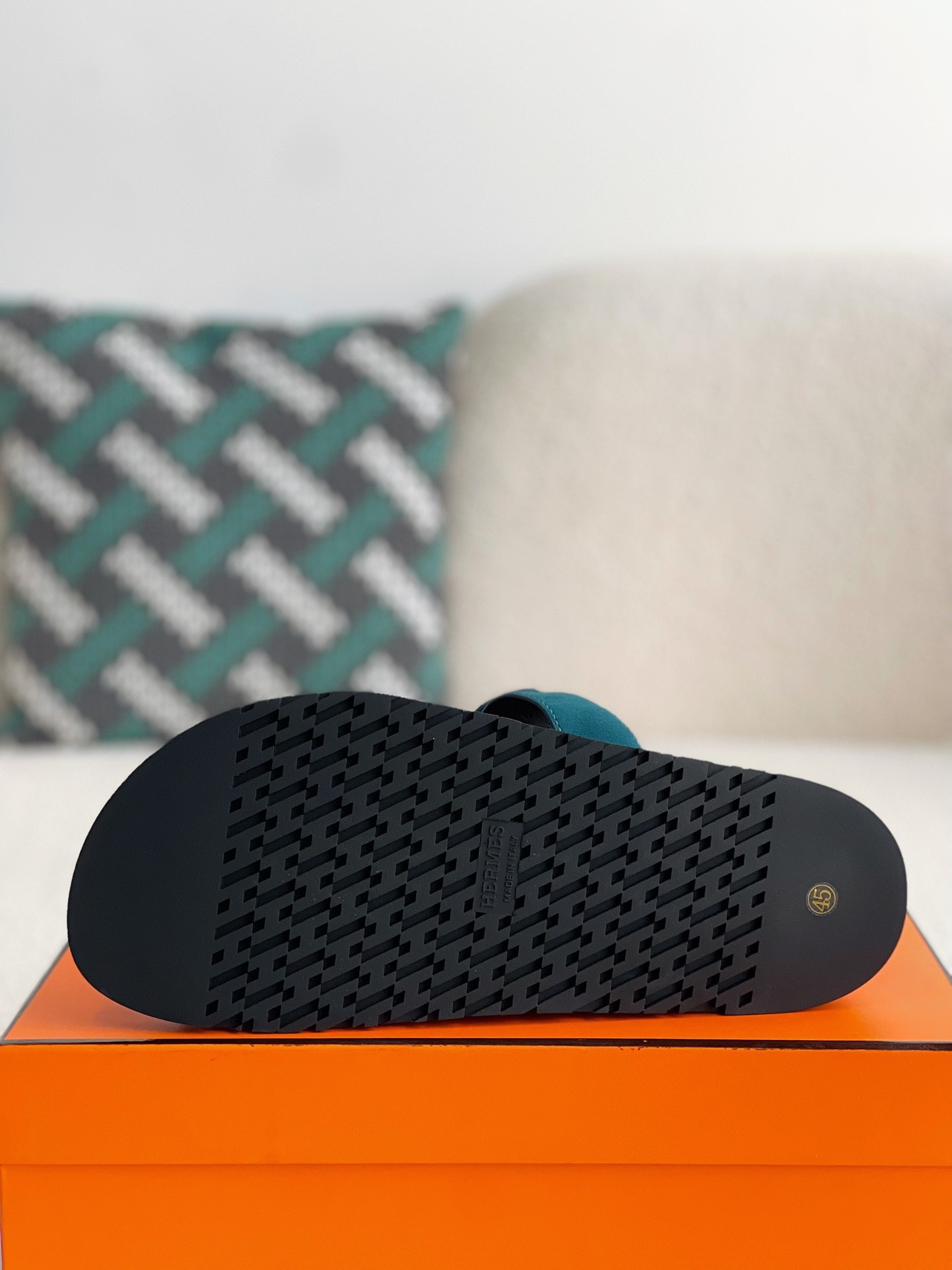 【#2979】Hermes zmir sandal