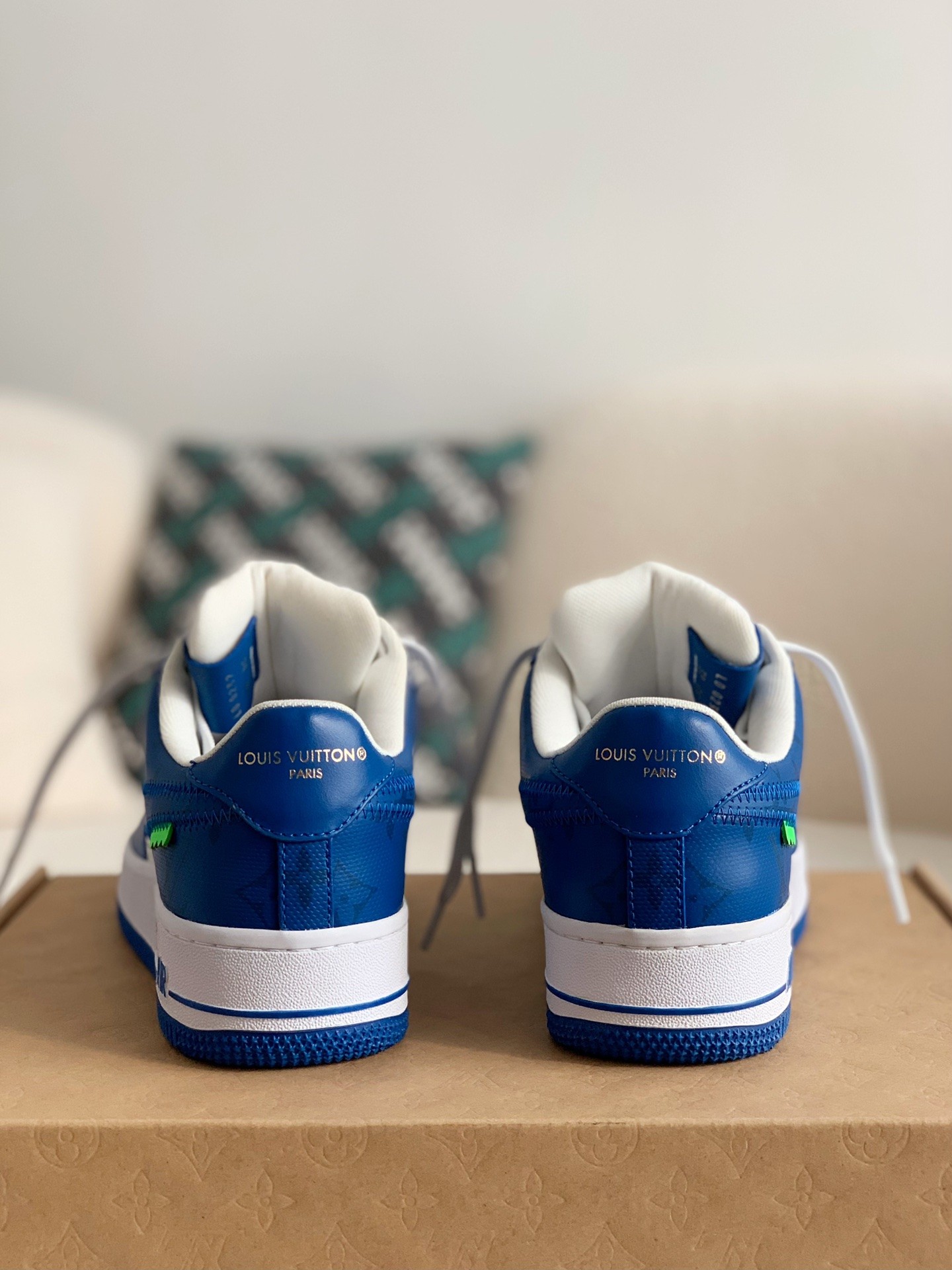 LOUIS VUITTON x NIKE AIR FORCE 1 SNEAKER