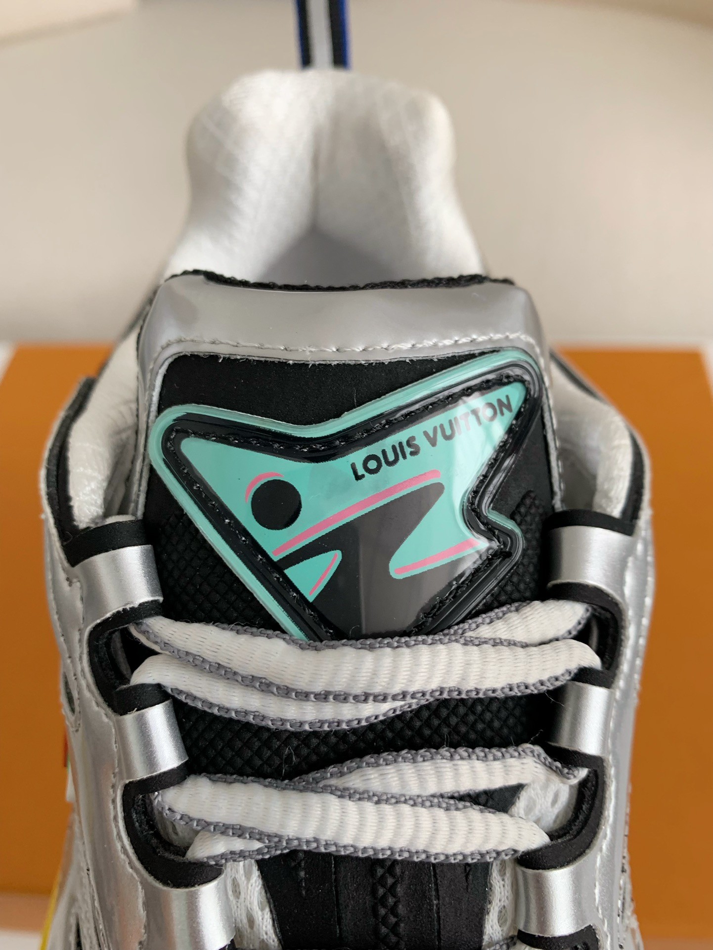Louis Vuitton Runner Tatic Sneakers
