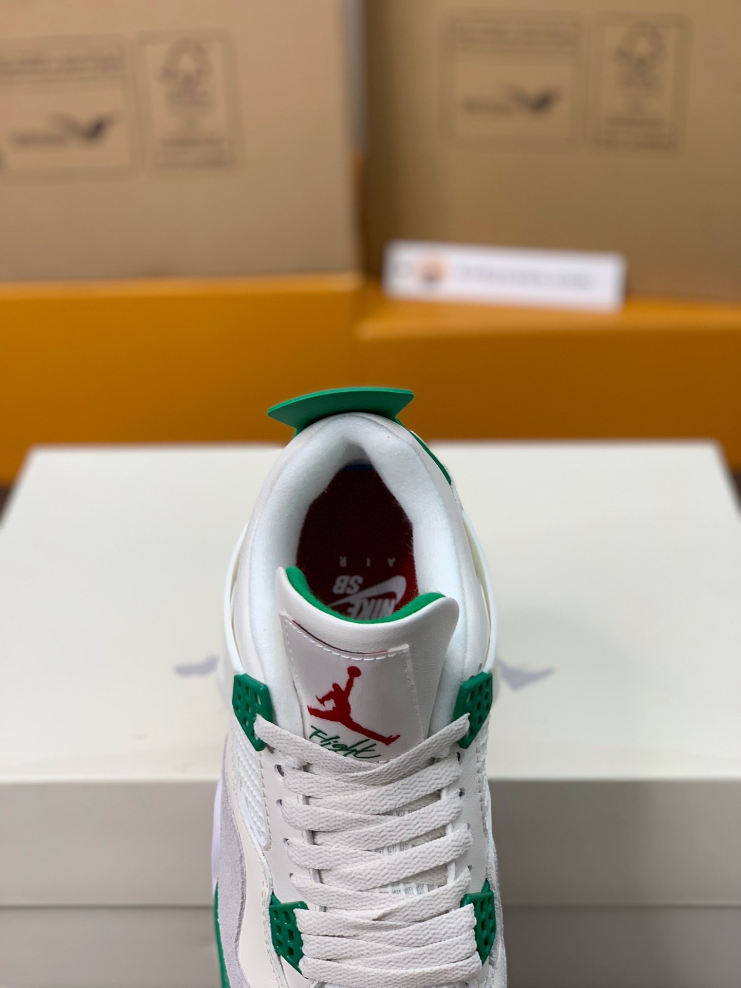 SB x NIKE Air Jordan 4 AJ4 Sneakers