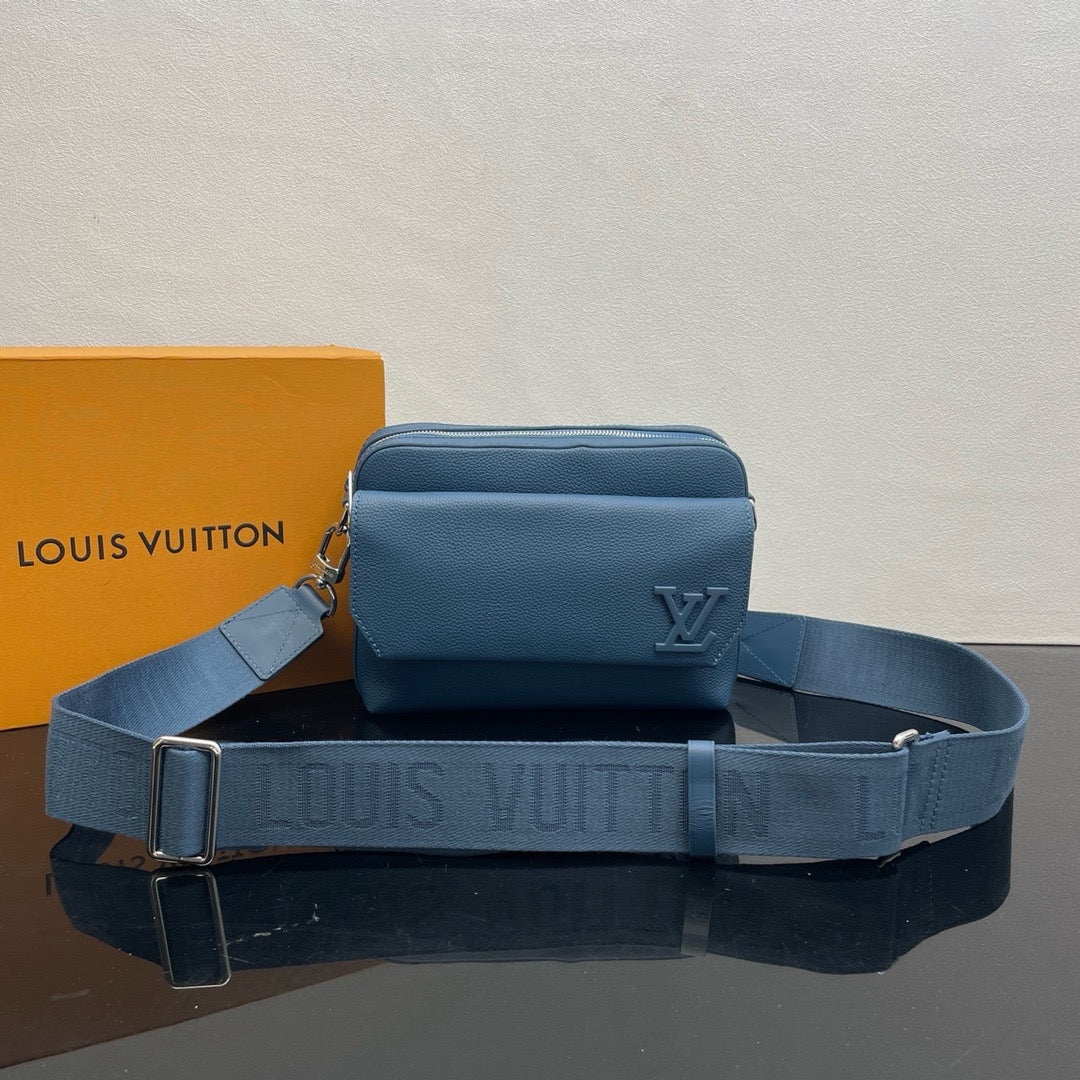 LOUIS VUITTON FastlineMessenger Crossbody bag/top quality M24750