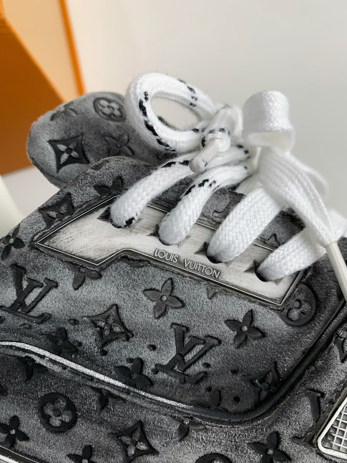 [#3567」 LOUIS VUITTON TRAINER SNEAKERS